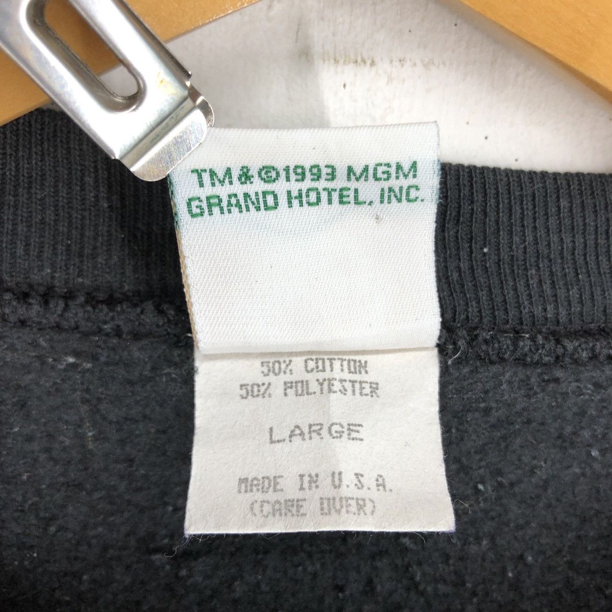 Vintage 1993 Vintage MGM GRAND HOTEL Crew Neck Sweatshirt #2460-86 Size US M / EU 48-50 / 2 - 5 Thumbnail