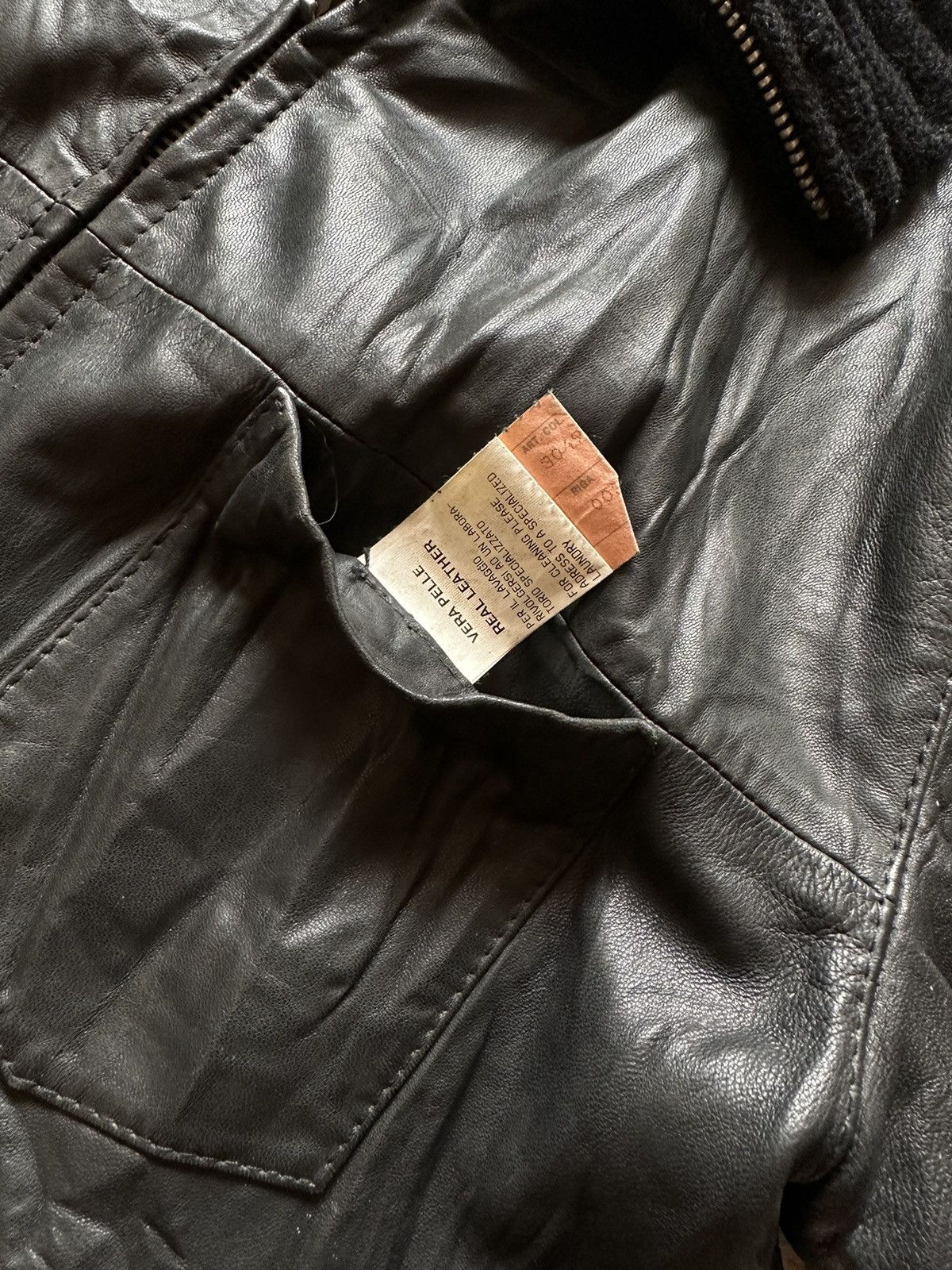 Dolce & Gabbana 1990s Dolce & Gabbana Leather Jacket Size US L / EU 52-54 / 3 - 13 Thumbnail