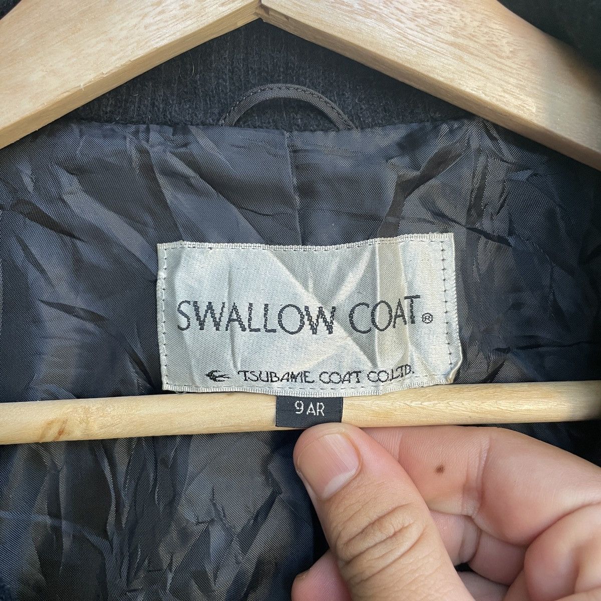 Japanese Brand Vintage Swallow Coat Black Japanese Brand Long Jacket Size US L / EU 52-54 / 3 - 5 Thumbnail