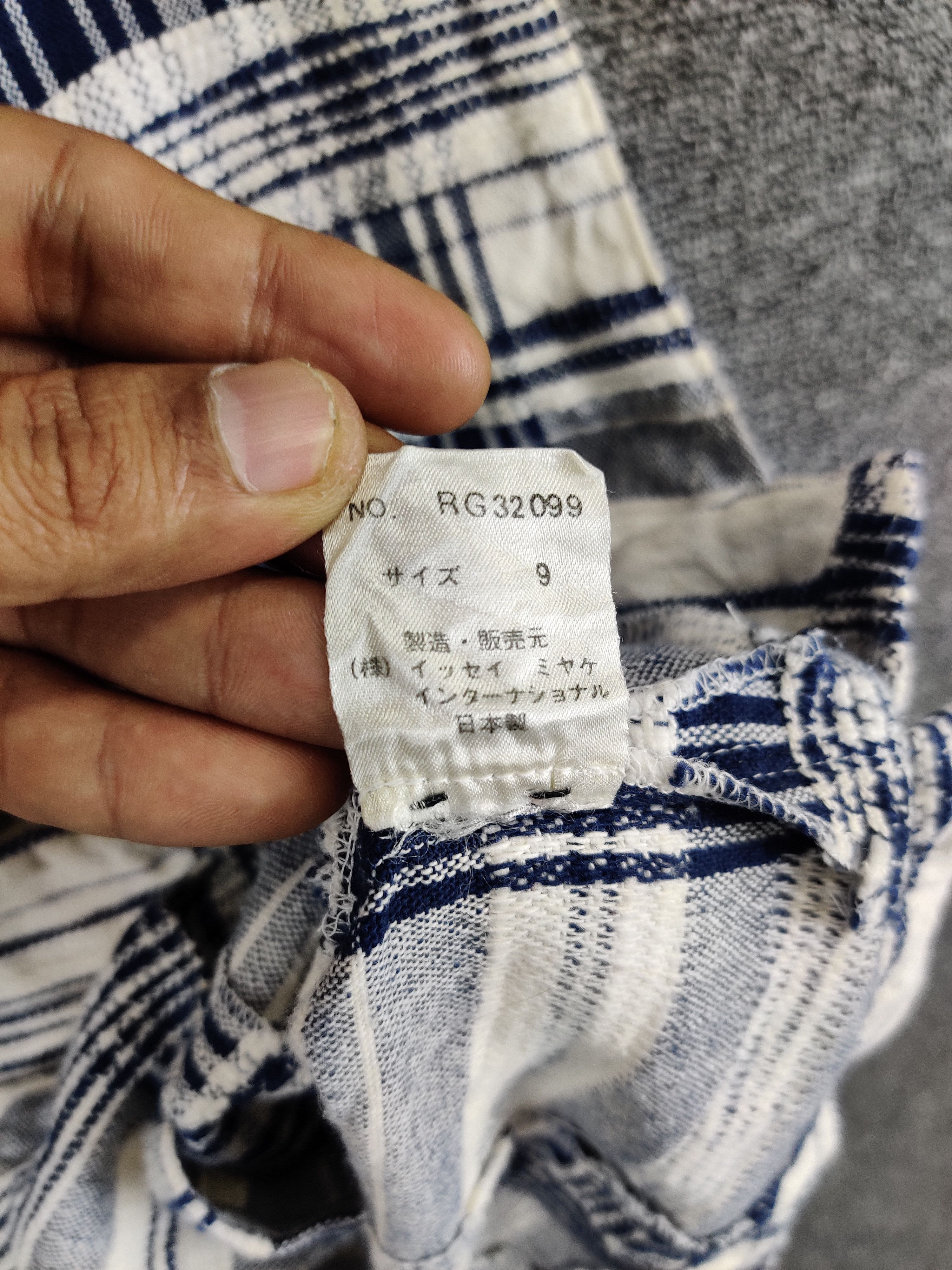 Issey Miyake Vintage Issey Miyake Plaid Vest Nice Design Size US XXS / EU 40 - 9 Thumbnail