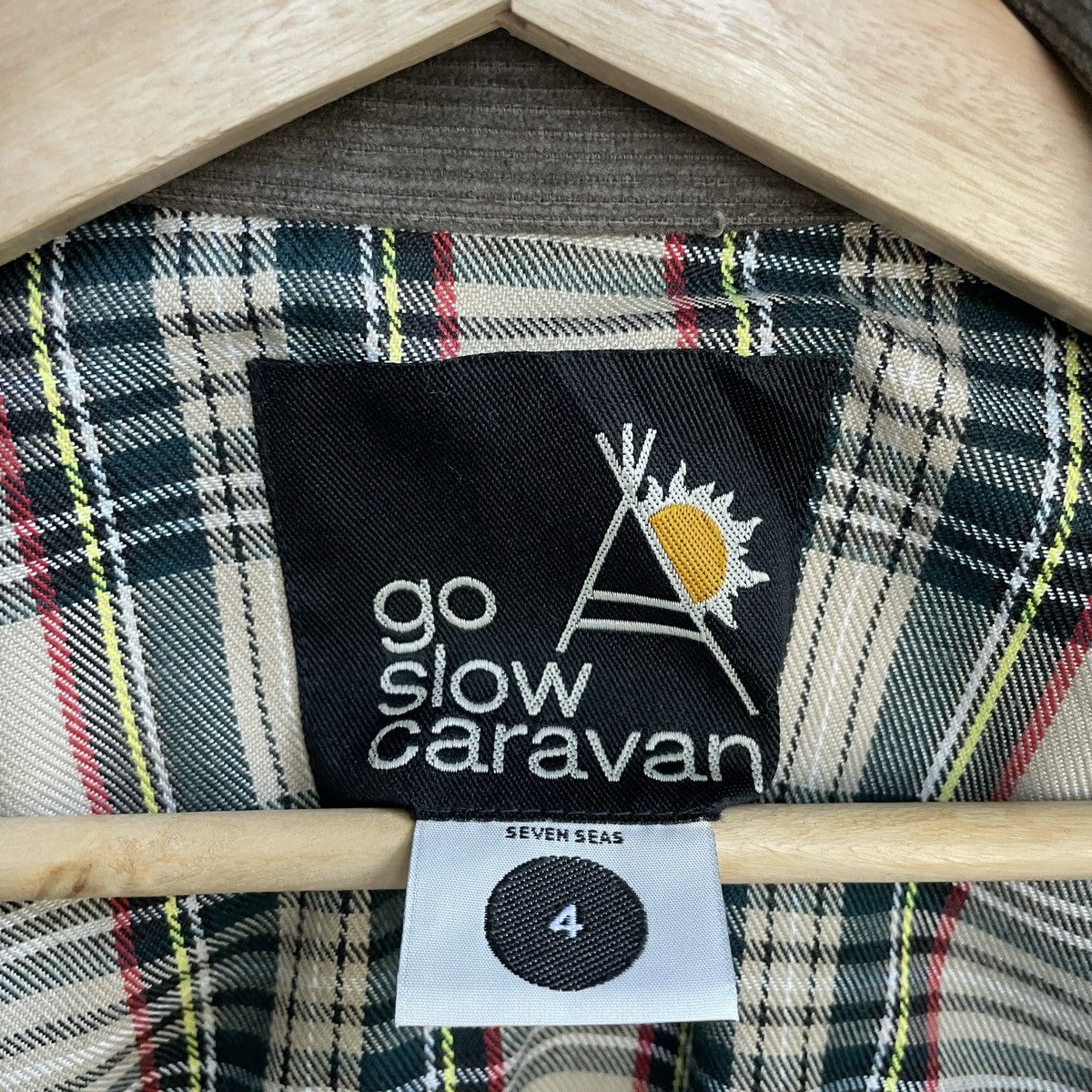 go slow caravan Vintage Go Slow Cavaran 4 Tone Colour Zipper Ups Jacket Size US M / EU 48-50 / 2 - 7 Thumbnail