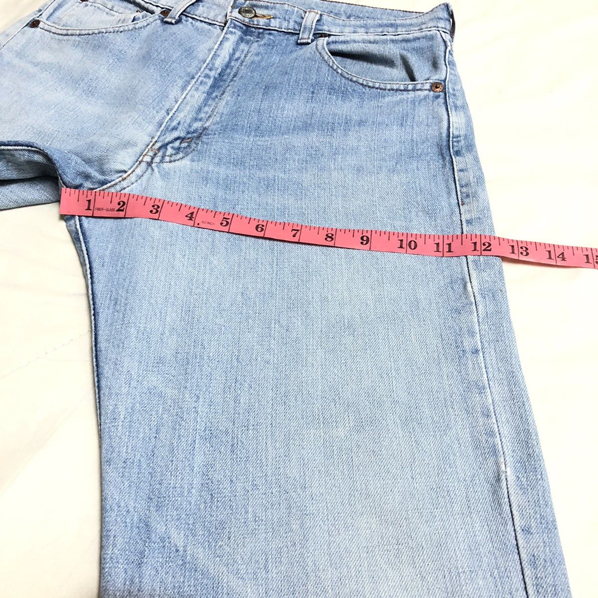 Levi's × Vintage Vintage Levi’s Buckleback Capital e Non Selvedge Size US 30 / EU 46 - 7 Thumbnail