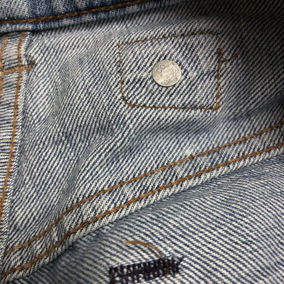 Levi's × Vintage Vintage Levi’s Buckleback Capital e Non Selvedge Size US 30 / EU 46 - 5 Thumbnail