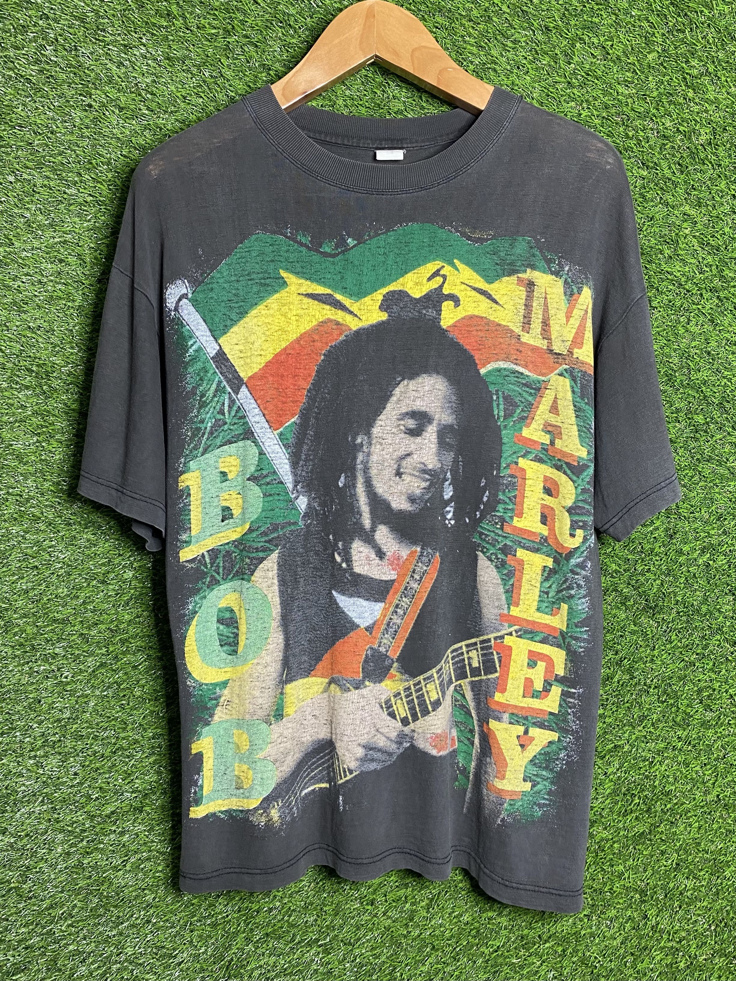 Rap Tees × Vintage 🚨Vintage Bob Marley Marijuana Weed Rap Tee T-Shirt Size US L / EU 52-54 / 3 - 1 Thumbnail