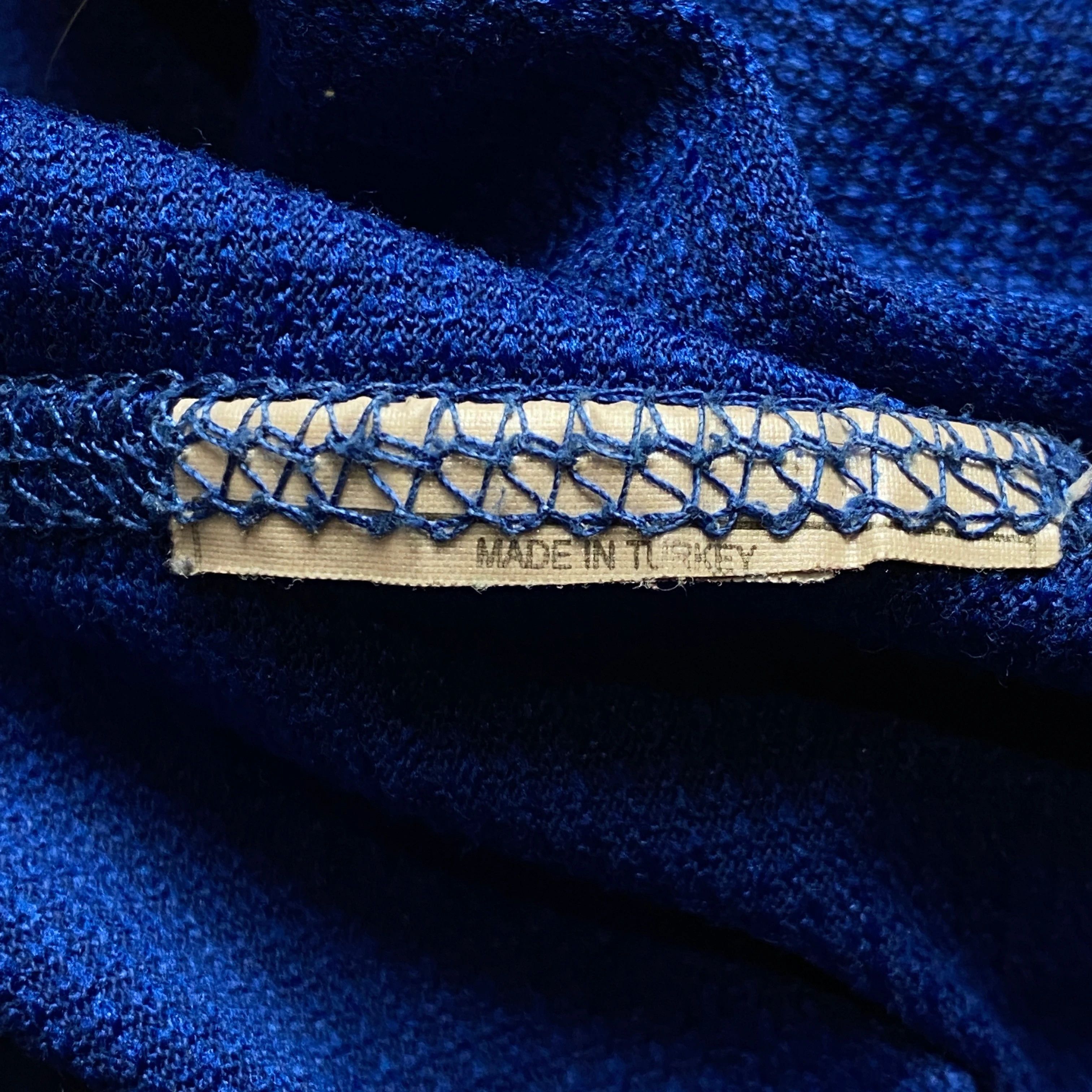 Nike × Vintage Mens Sweatshirt Long Sleeve Nike Vintage Size L Size US L / EU 52-54 / 3 - 6 Thumbnail