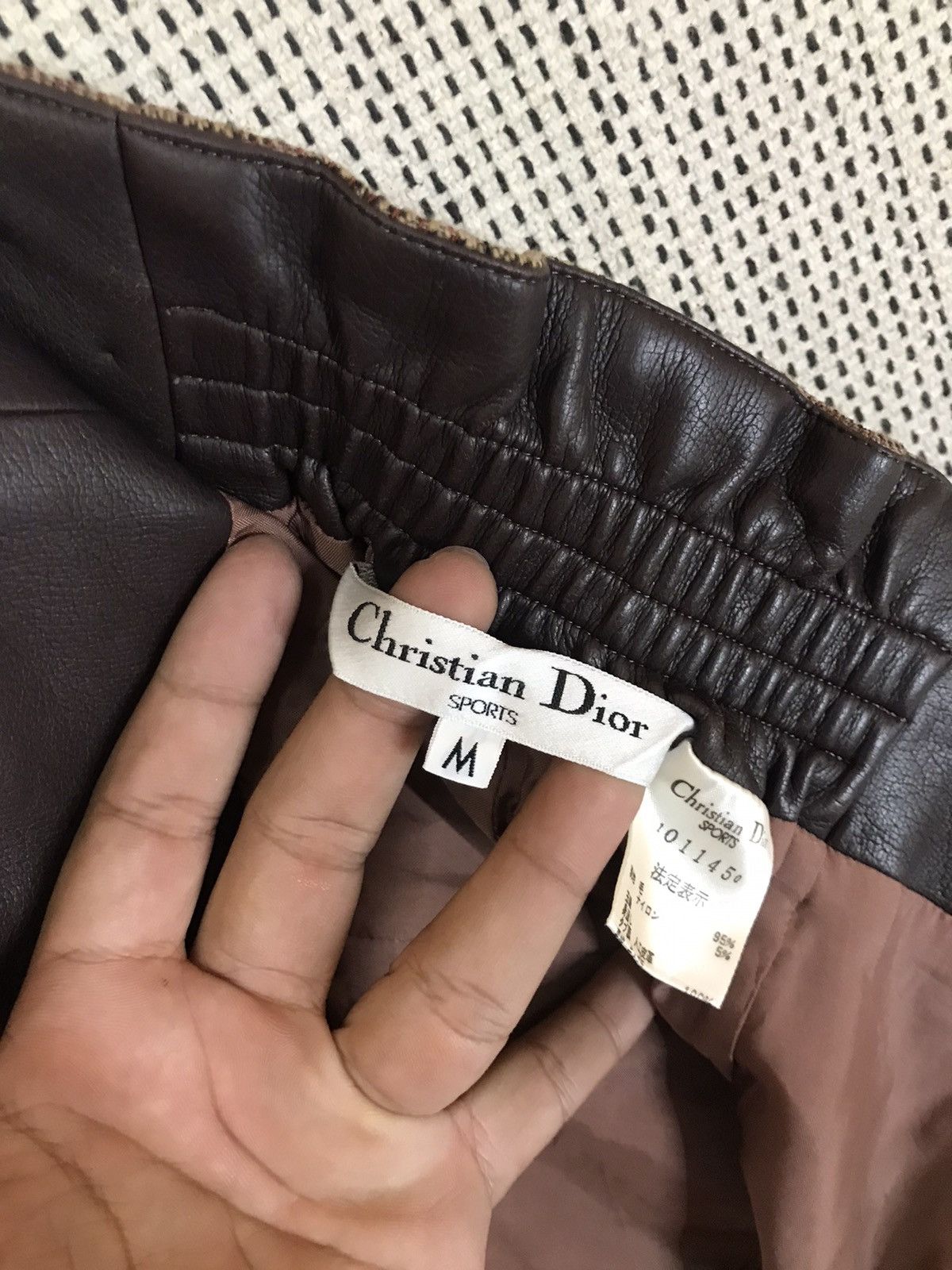 Christian Dior Monsieur ‼️VINTAGE CHRISTIAN DIOR SPORT SHORTPANT WOOL Size 24" / US 00 / IT 34 - 9 Thumbnail