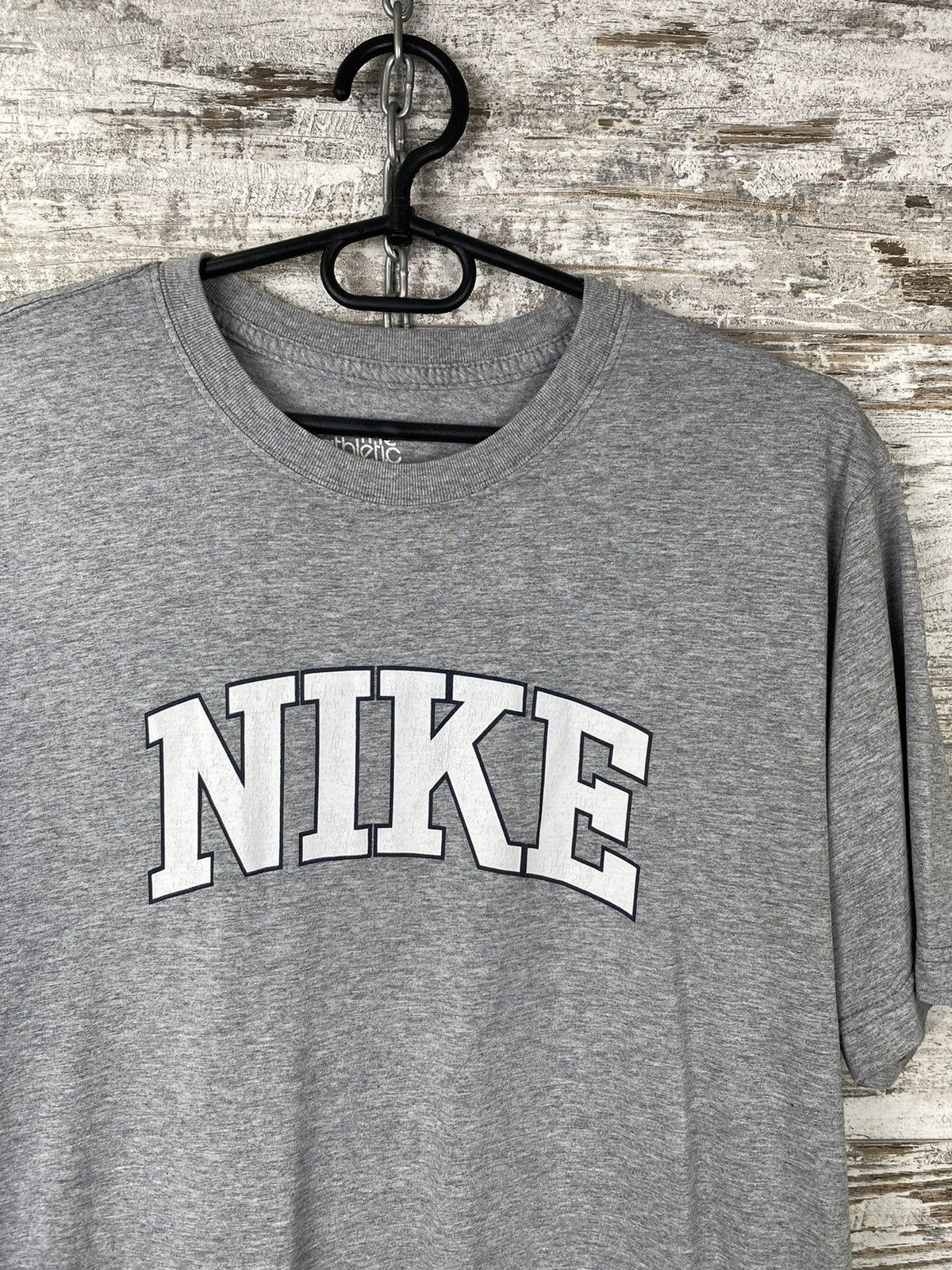 Nike Mens Vintage Nike Big Logo T Shirt rare y2k streetwear tee Size US L / EU 52-54 / 3 - 2 Thumbnail