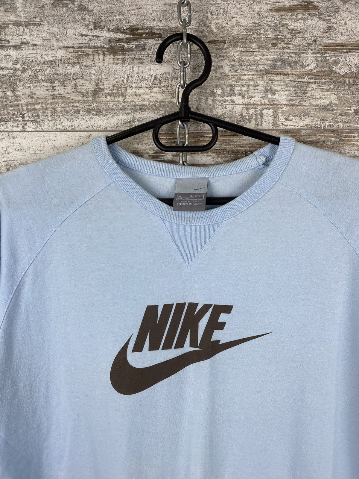 Nike Mens Vintage Nike Big Logo T Shirt rare y2k streetwear tee Size US S / EU 44-46 / 1 - 2 Thumbnail
