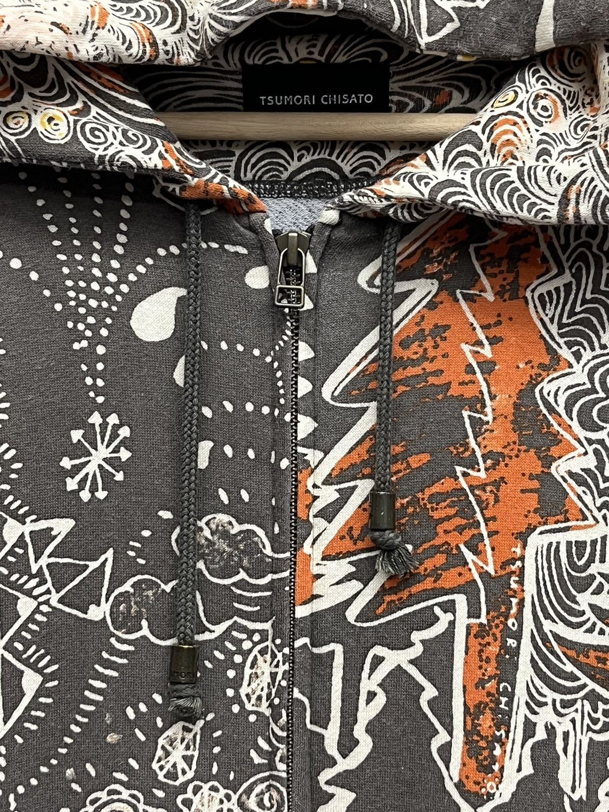 Issey Miyake VERY RARE🔥TSUMORI CHISATO Abstract Indian Art Zipper Hoodie Size US M / EU 48-50 / 2 - 7 Thumbnail