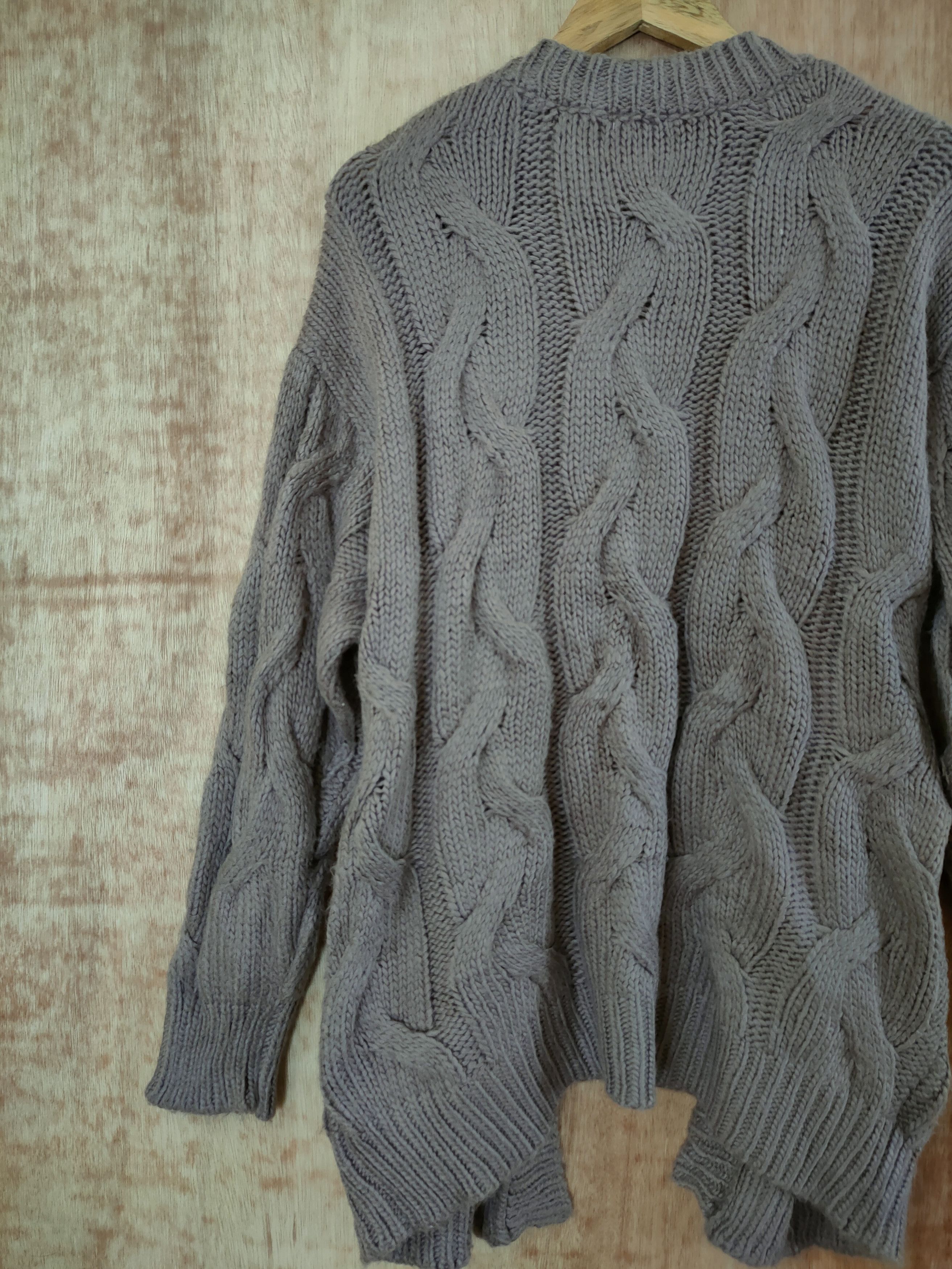 Aran Crafts Japan long cardigan aran isle cable knitwear #46-597 Size US L / EU 52-54 / 3 - 7 Thumbnail