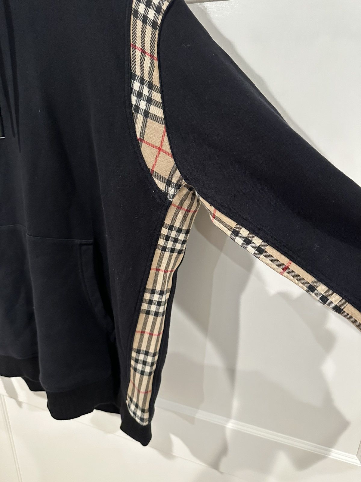 Burberry Burberry Heritage Pattern Pullover Hoodie Size US L / EU 52-54 / 3 - 4 Thumbnail