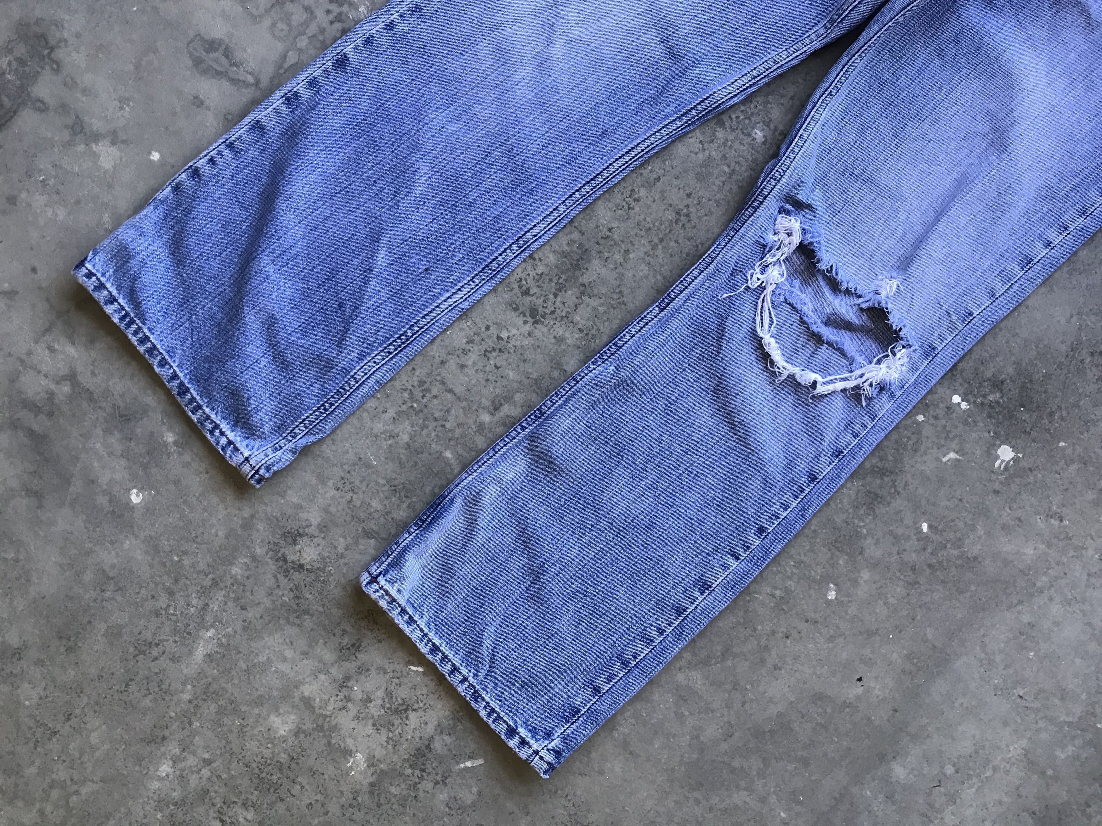 Levi's × Vintage VLEV50 - Levis 527 Boot Cut Kurt Cobain Distressed Jeans Size US 35 - 3 Thumbnail