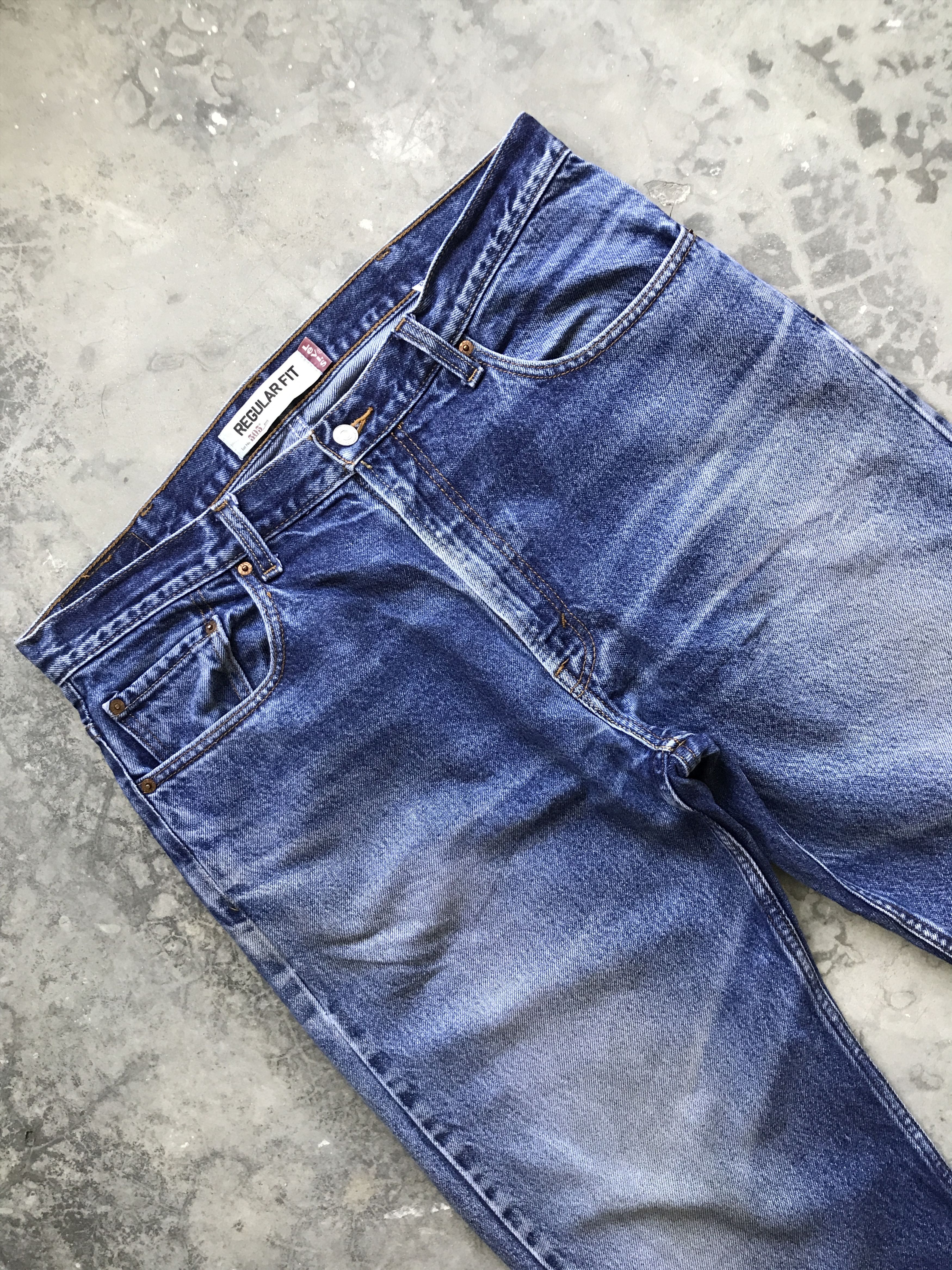 Levi's VLEV53 - Levis 505 Light Distressed Jeans Size US 37 - 2 Thumbnail