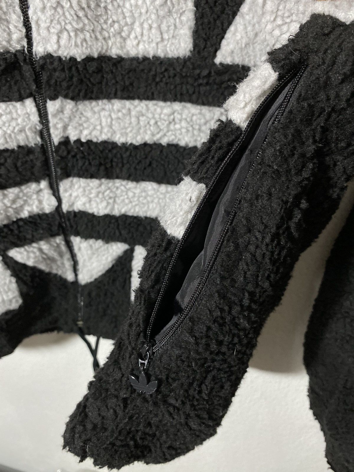 Adidas × Japanese Brand adidas trefoil sherpa big logo jacket Size US XXL / EU 58 / 5 - 7 Thumbnail