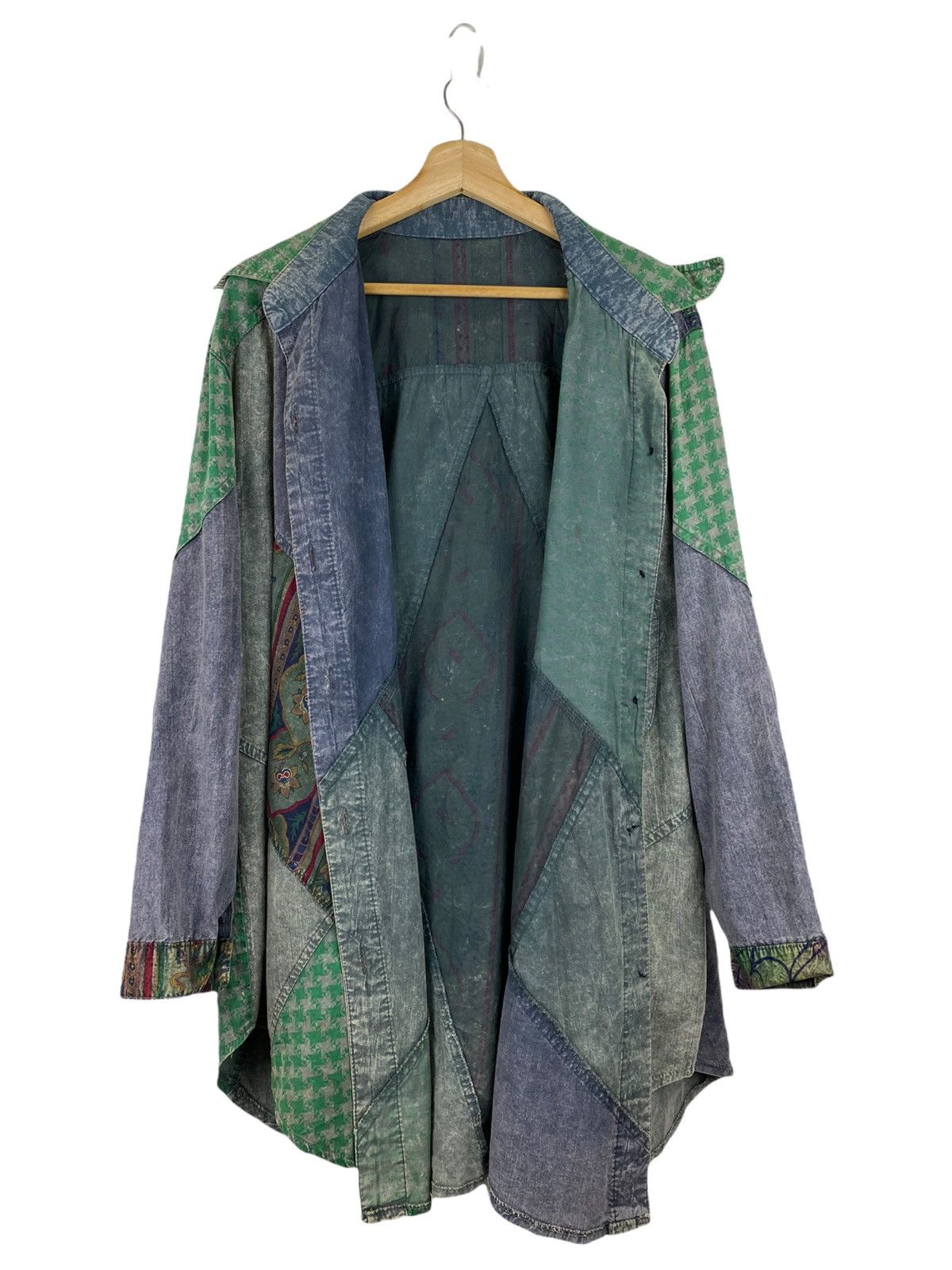 Vintage VINTAGE PATCHWORK OVERSIZE SHIRT Size US XL / EU 56 / 4 - 3 Thumbnail