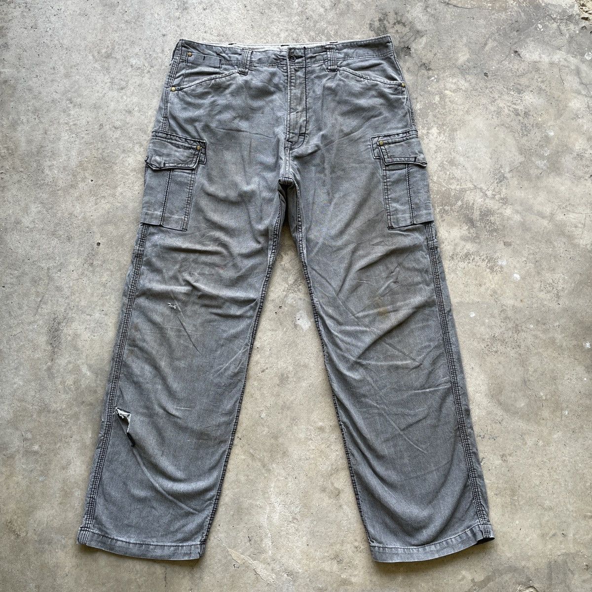 image of Vintage Evenriver Dirty 7 Pocket Tactical Cargo Pants in Grey, Men's (Size 38)