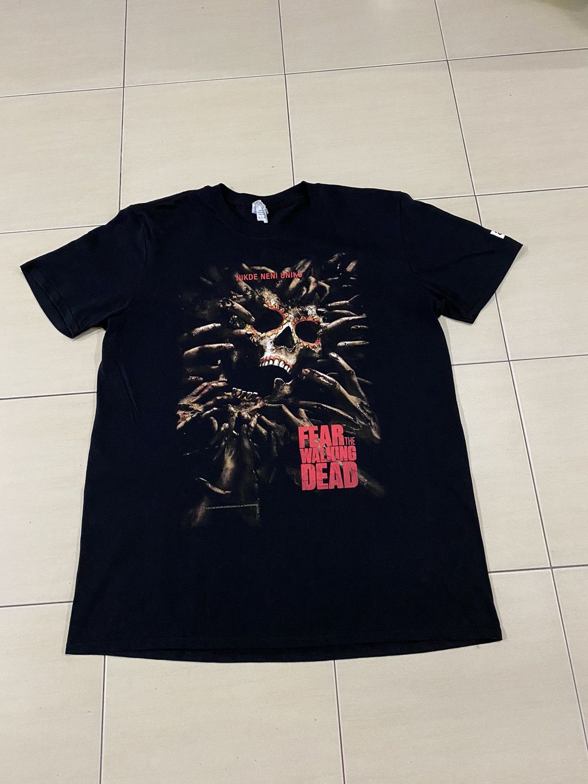 Expert Horror The walking dead horror game nice graphics shirt Size US L / EU 52-54 / 3 - 1 Thumbnail