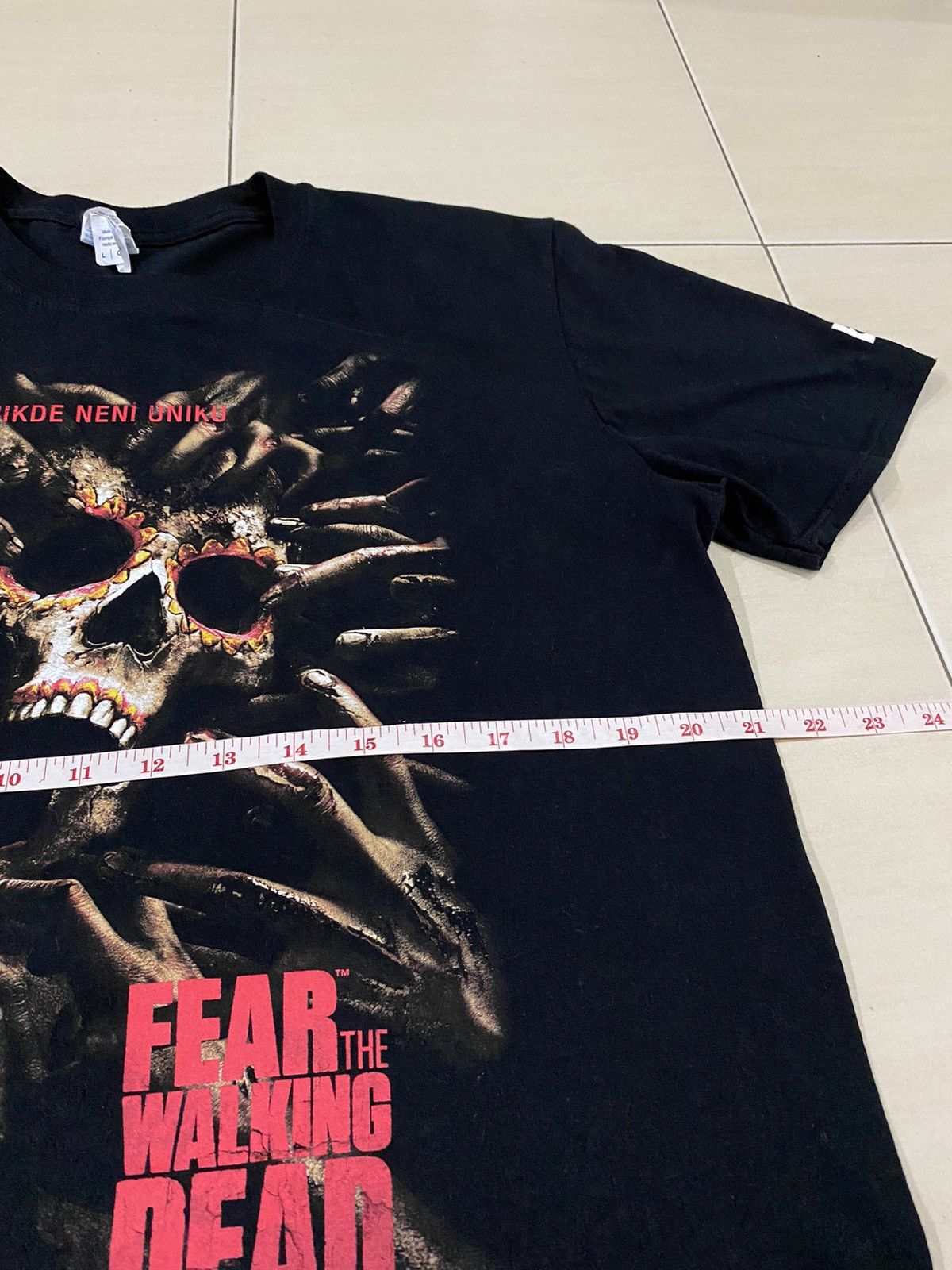Expert Horror The walking dead horror game nice graphics shirt Size US L / EU 52-54 / 3 - 8 Thumbnail