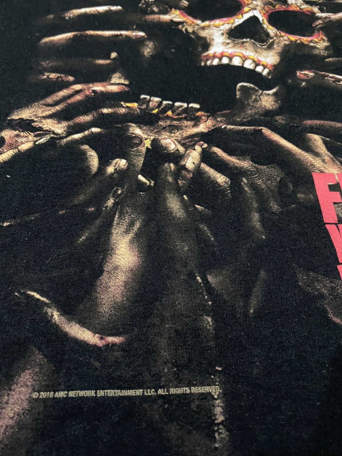 Expert Horror The walking dead horror game nice graphics shirt Size US L / EU 52-54 / 3 - 3 Thumbnail