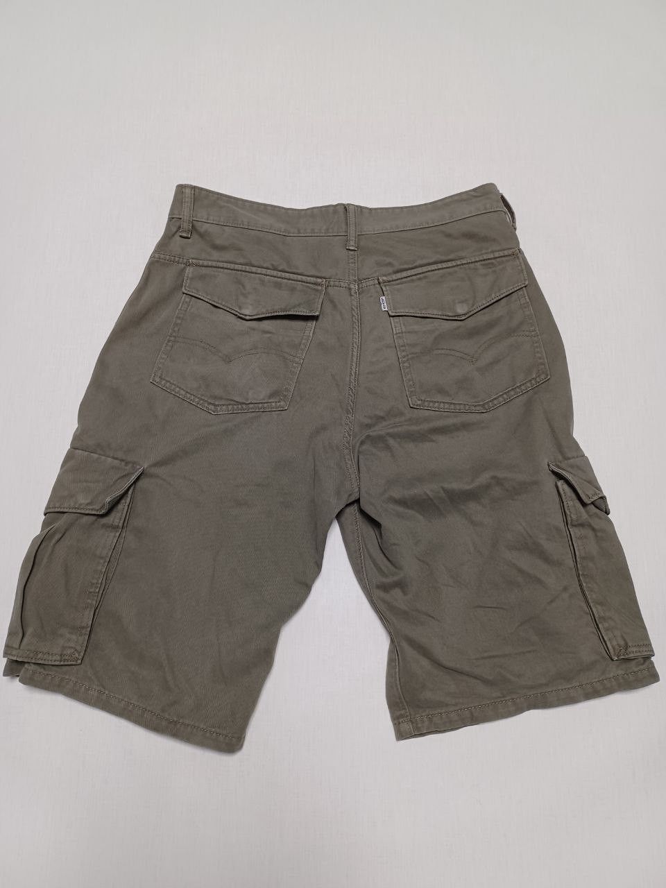 Levi's Levis white tab cargo military multipockets khaki shorts Size US 32 / EU 48 - 2 Thumbnail