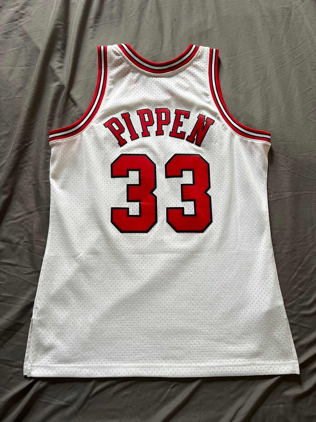 Mitchell & Ness Scottie Pippen Mitchell and Ness swingman Size US L / EU 52-54 / 3 - 2 Preview