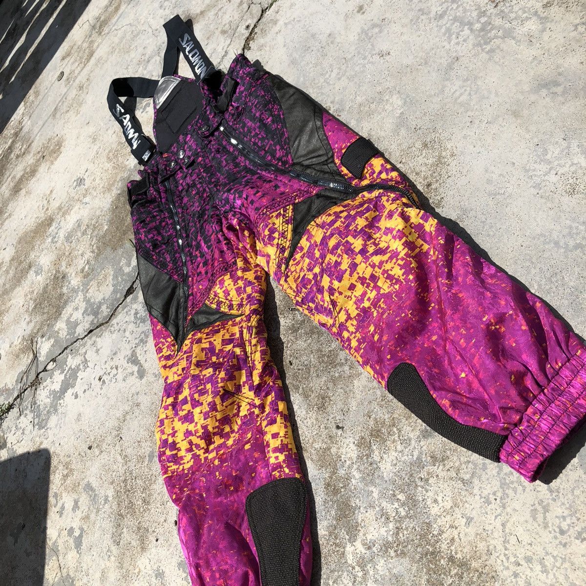 Japanese Brand MULTI COLOUR RARE SALOMON OVERALL SKI Size US 33 - 7 Thumbnail