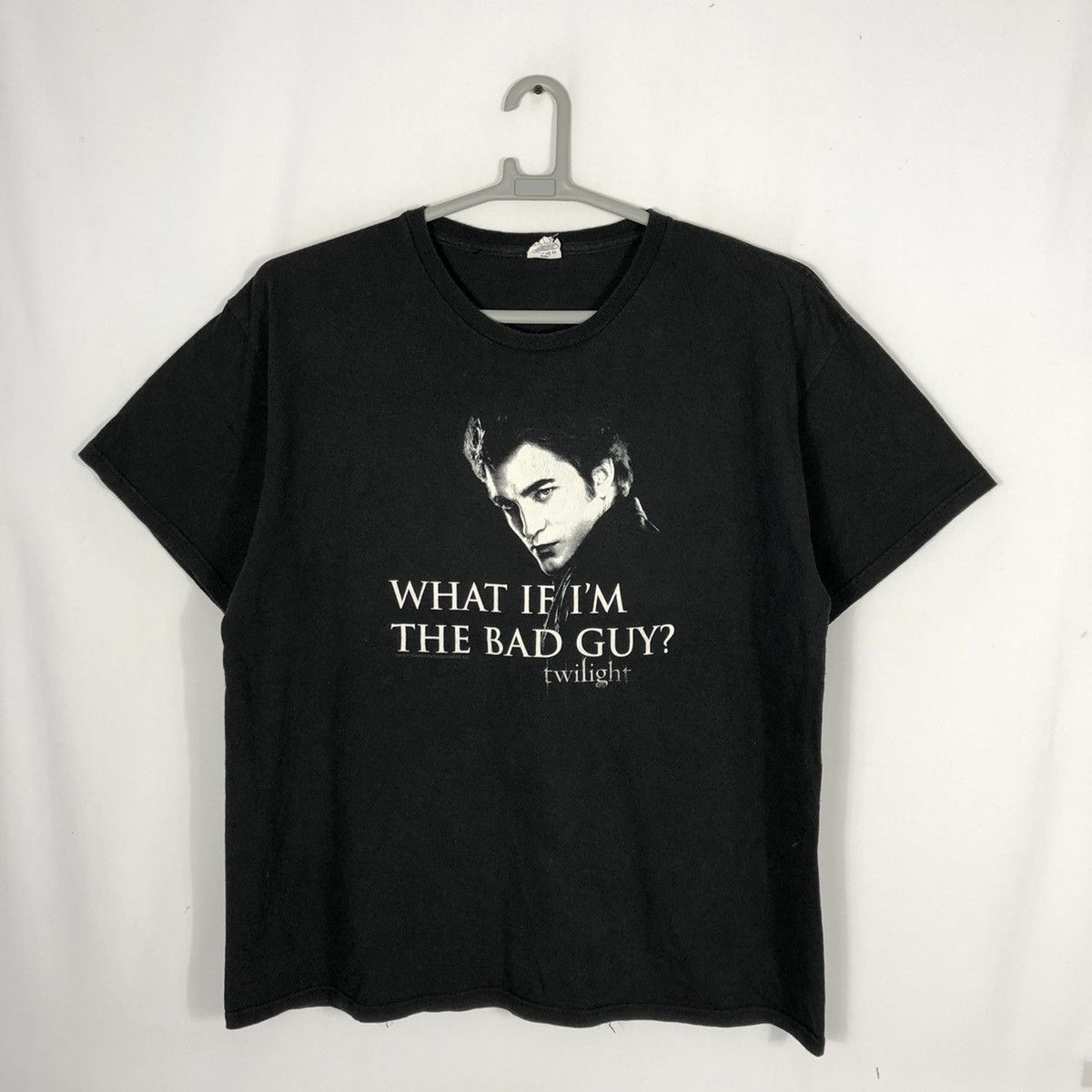 Vintage 🔥Rare🔥Twilight Robert Character Image Quotes Promo Tee Size US XL / EU 56 / 4 - 1 Thumbnail