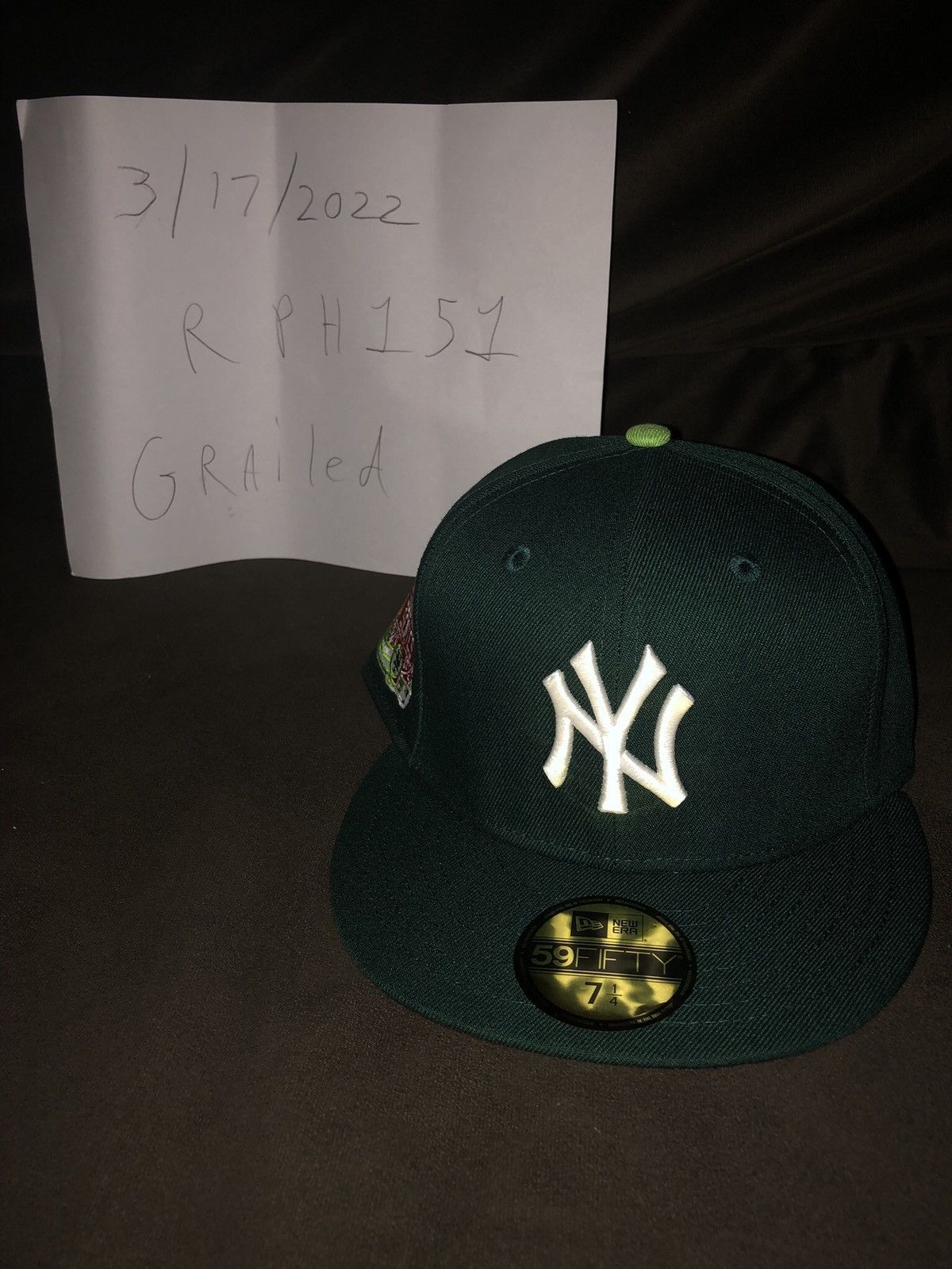 New Era Dark Green New York Yankees Fitted Hat 7 1/4 Size ONE SIZE - 1 Thumbnail