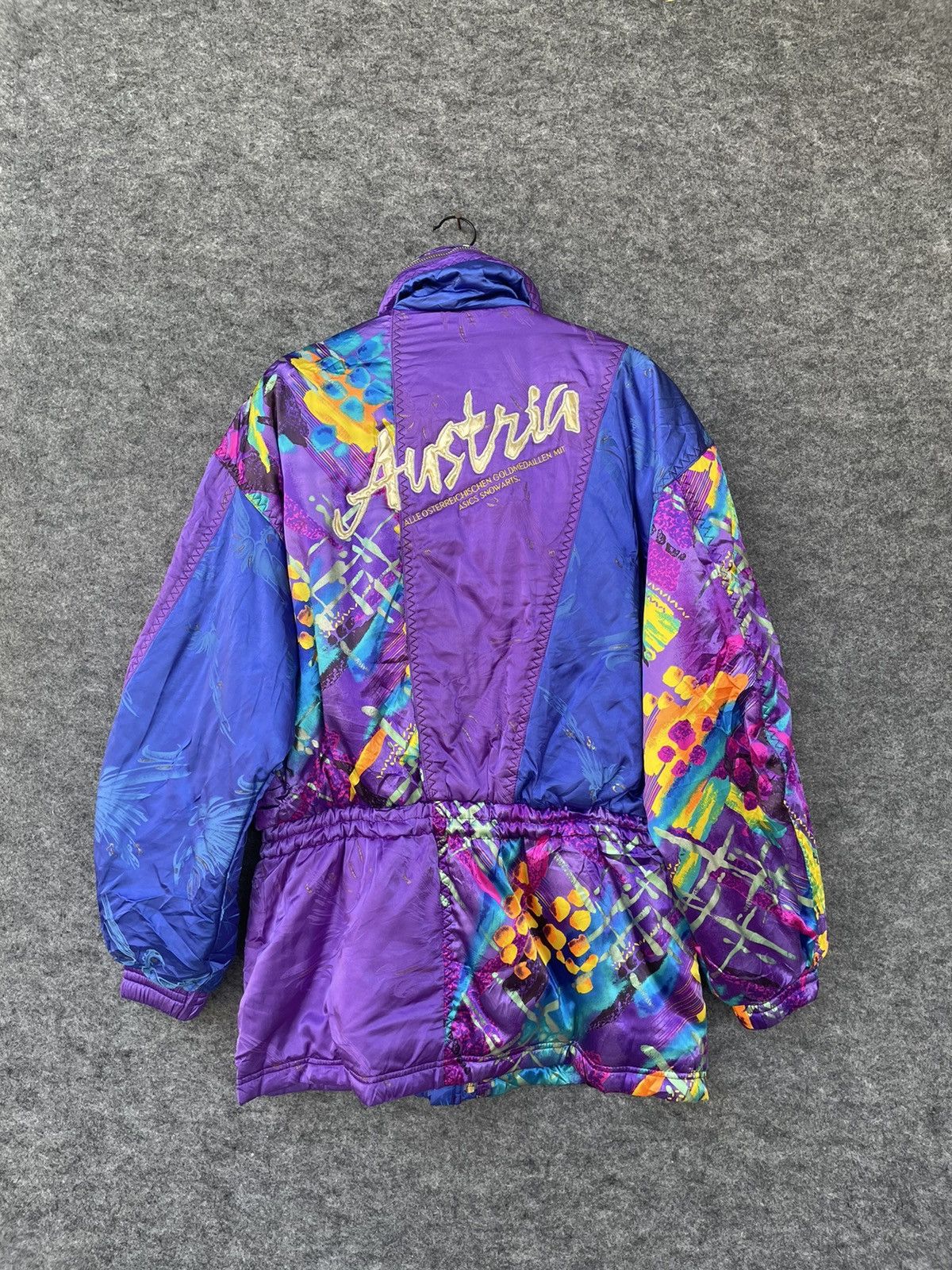 Other VINTAGE AUSTRIA SKI TEAM JACKET Size US L / EU 52-54 / 3 - 3 Thumbnail