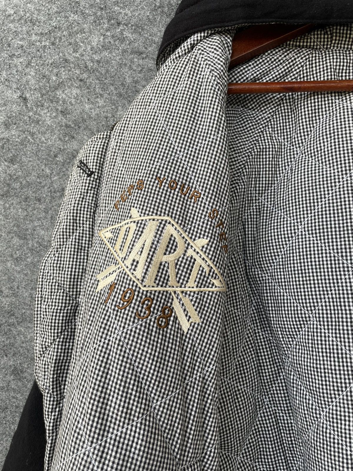 Vintage VINTAGE G G GROW REVERSIBLE BOMBER Size US M / EU 48-50 / 2 - 7 Thumbnail