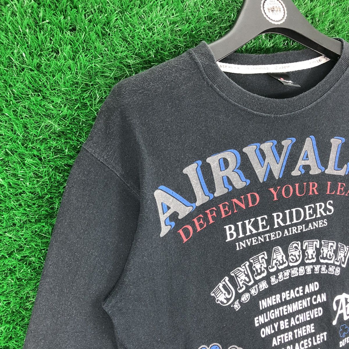 Airwalk Vintage Airwalk Defend Your Lead Big Logo Long Sleeve Tee Size M / US 6-8 / IT 42-44 - 2 Thumbnail