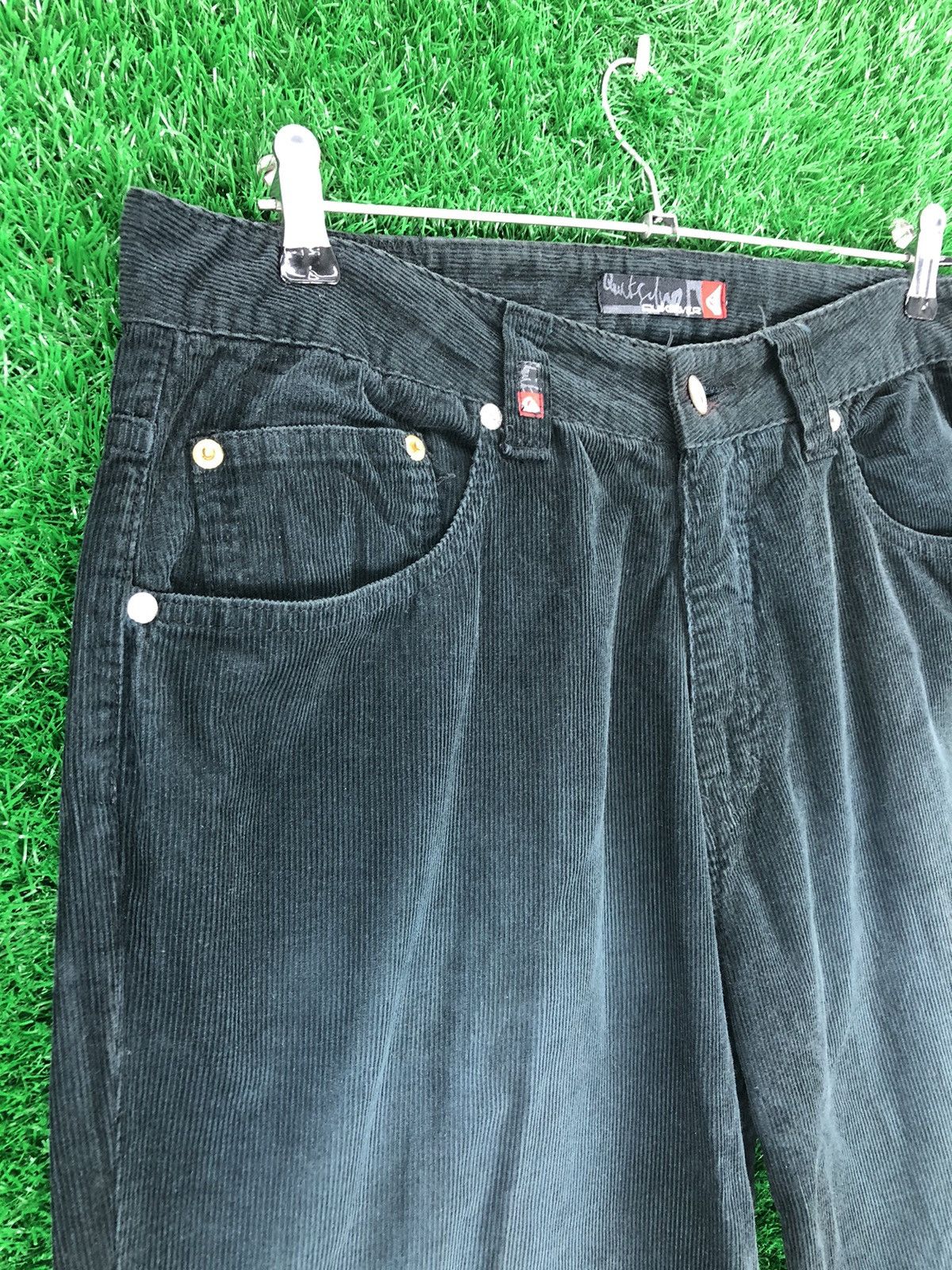 Quiksilver Vintage Quilksilver Corduroy Pants Embroidered Logo Size US 33 - 2 Thumbnail