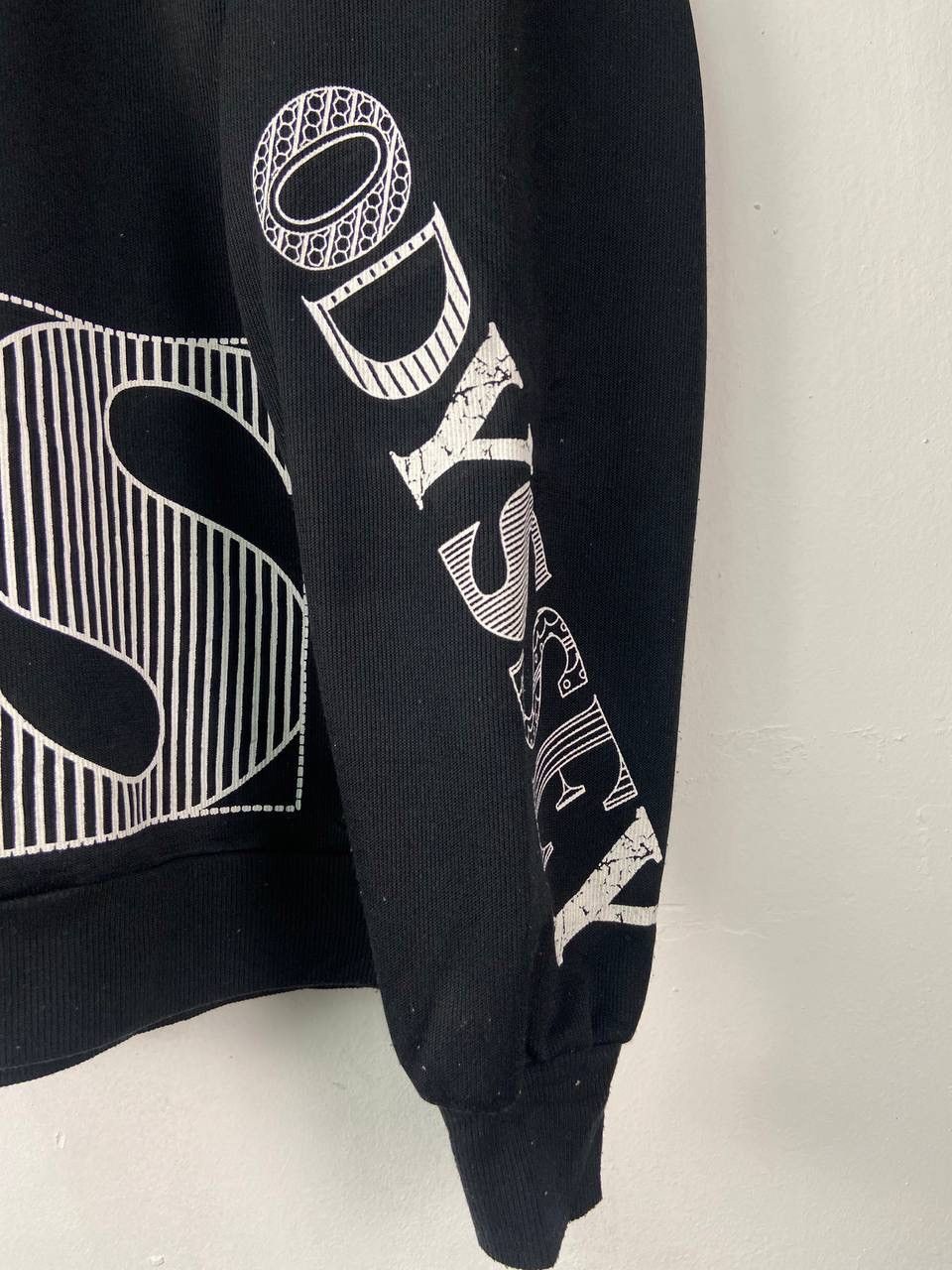 Japanese Brand × Vintage Vintage Eddie Odyssey Sweatshirt Big Logo Spellout Size US L / EU 52-54 / 3 - 6 Thumbnail