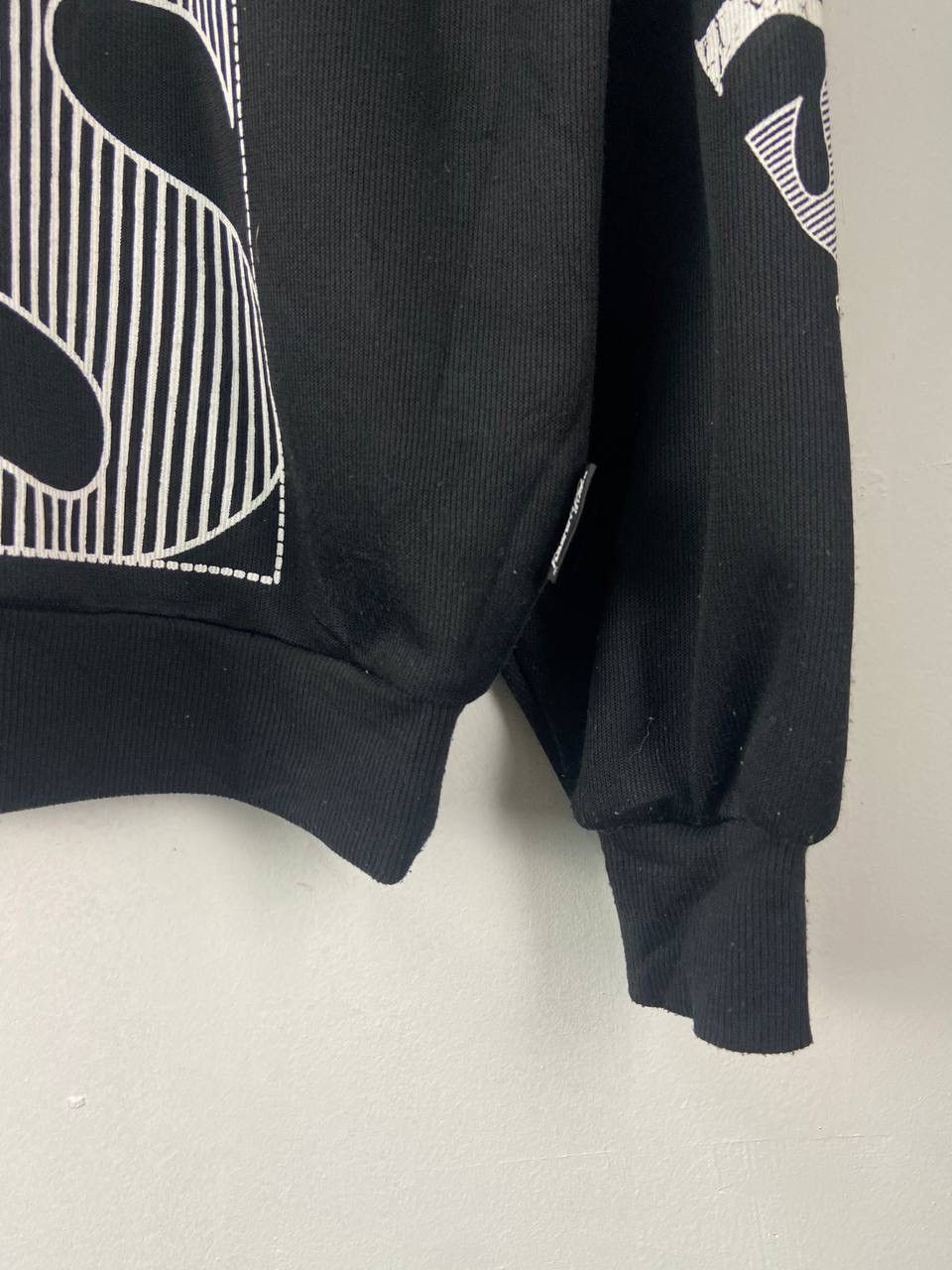 Japanese Brand × Vintage Vintage Eddie Odyssey Sweatshirt Big Logo Spellout Size US L / EU 52-54 / 3 - 8 Thumbnail