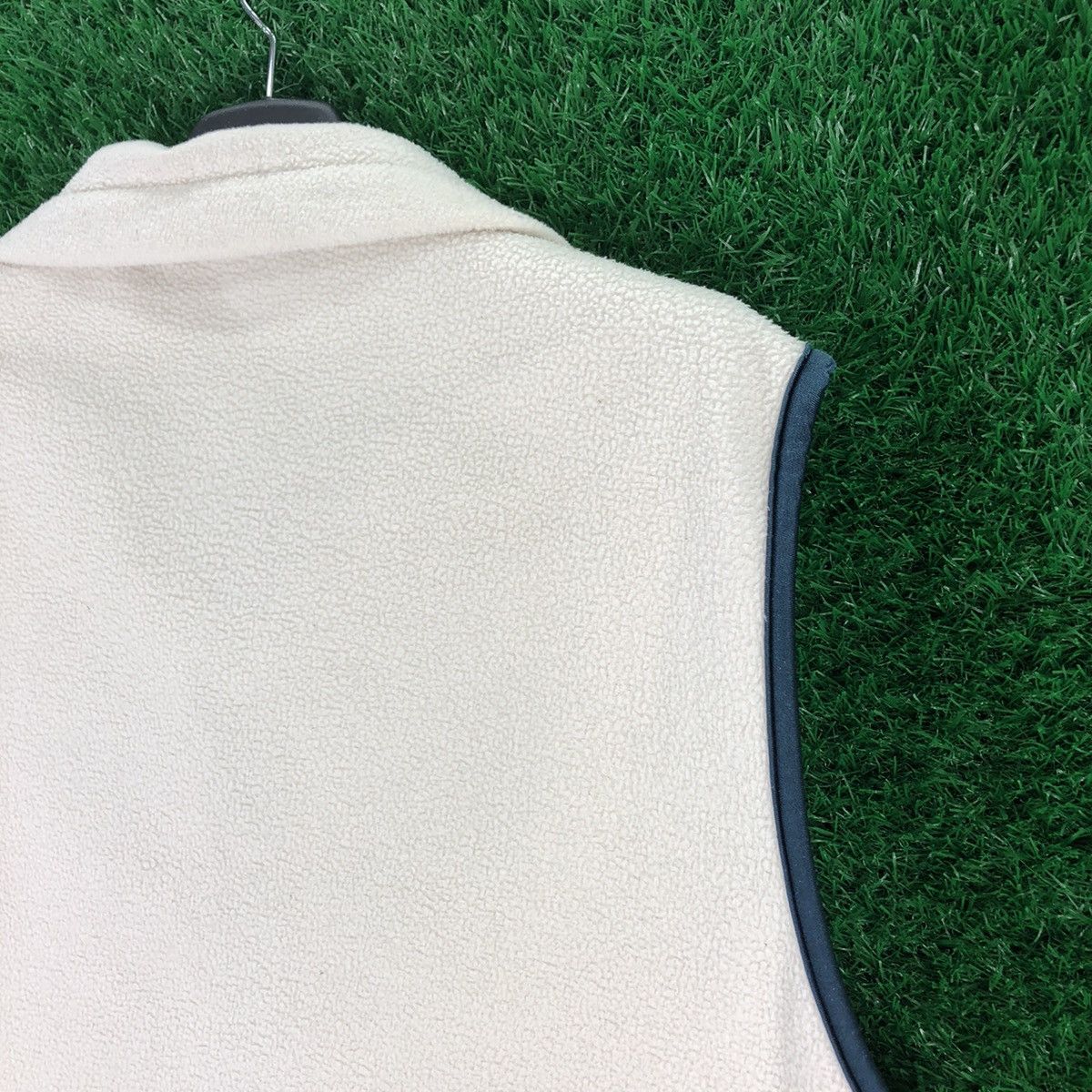 Lacoste Vintage Lacoste Vest Fleece Zip up Sportwear Size US XL / EU 56 / 4 - 5 Thumbnail
