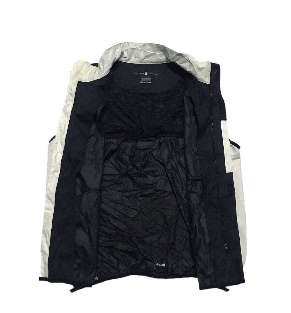 Nike × Tiger Woods Tiger Woods Nike sleeveless jacket Size US M / EU 48-50 / 2 - 2 Thumbnail