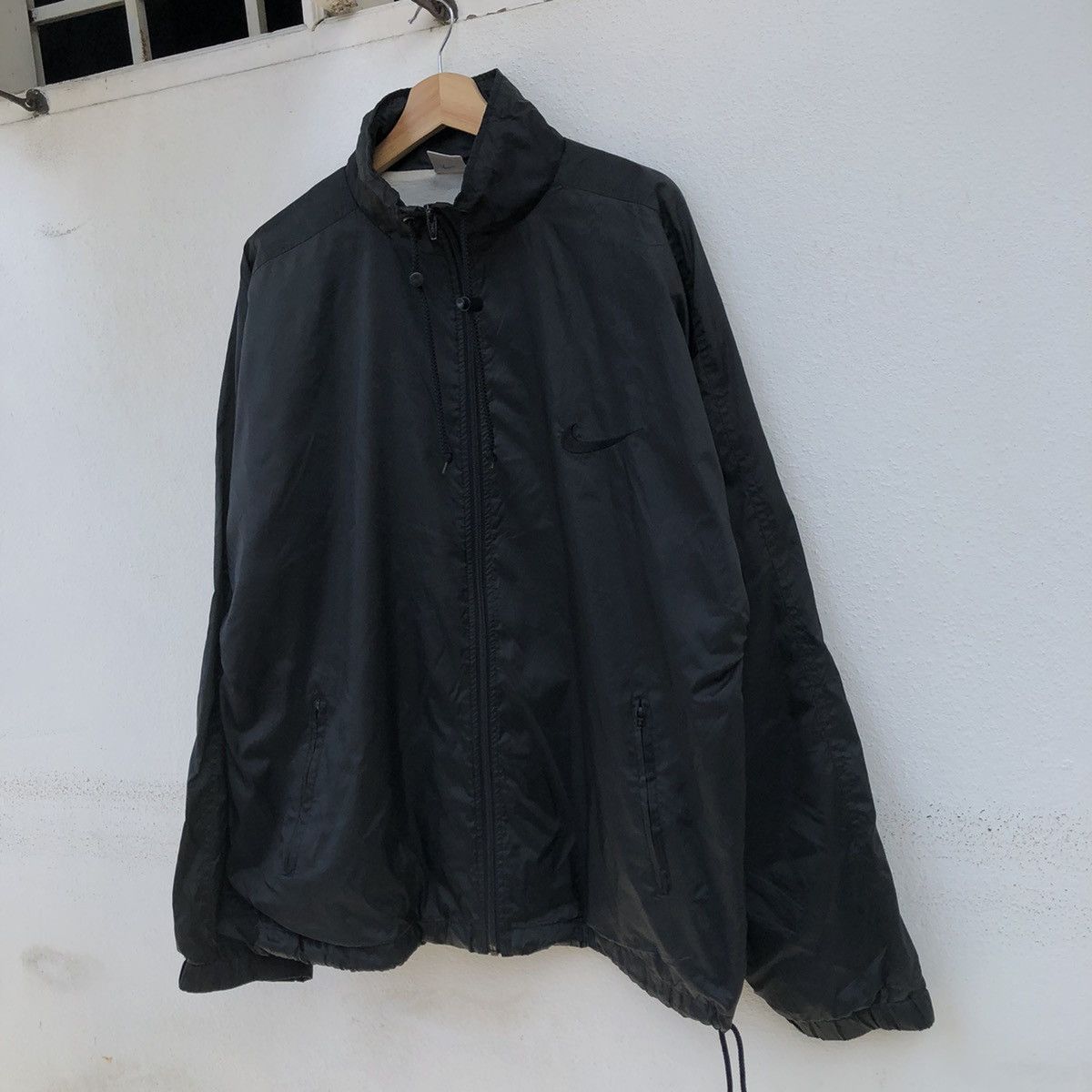 Nike ULTIMATE BLACK VINTAGE NIKE SMALL SWOOSH JACKET Size US L / EU 52-54 / 3 - 2 Thumbnail