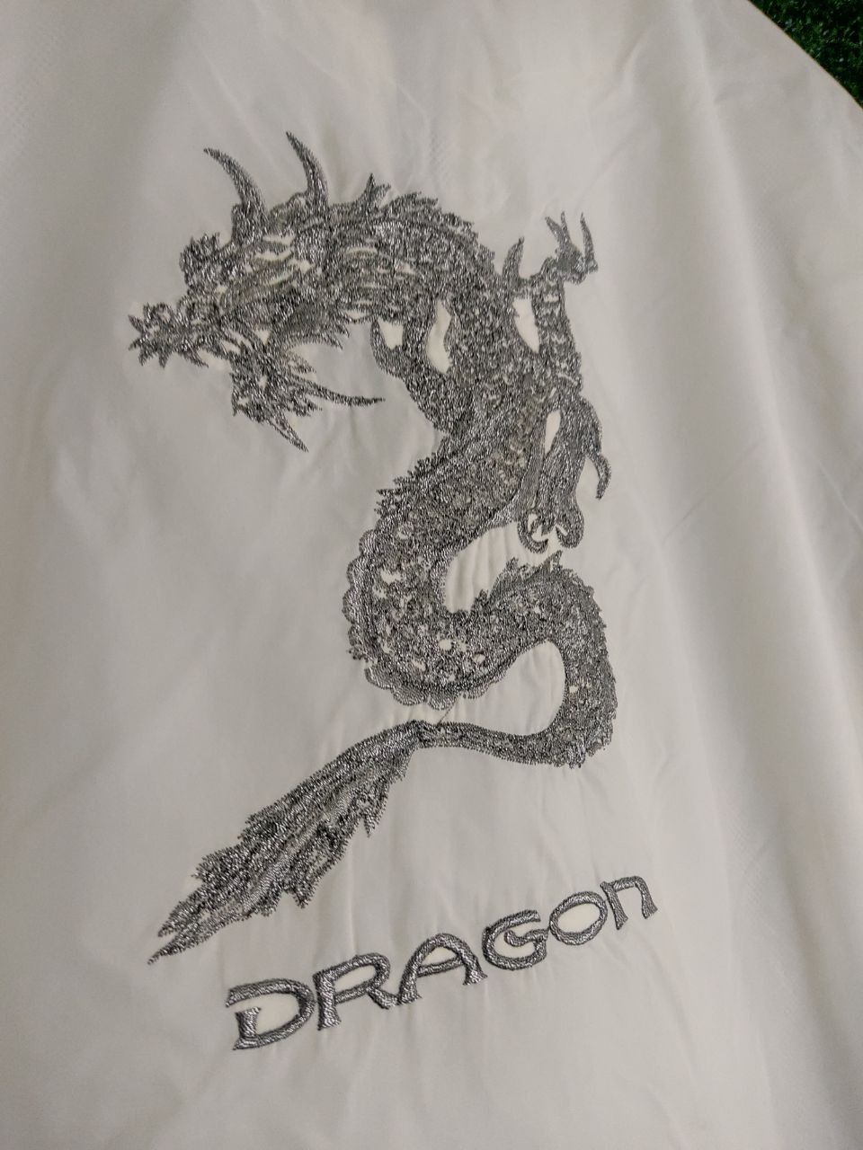 Japanese Brand × Vintage Vintage Embroidered Dragon White Jacket Size US L / EU 52-54 / 3 - 4 Thumbnail