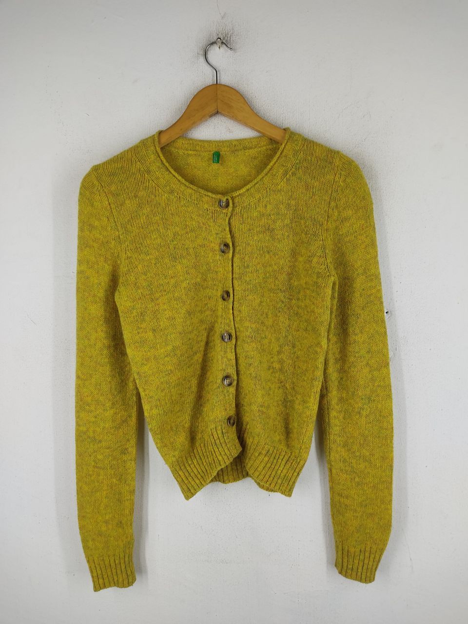 United Colors Of Benetton Yellow Knitwear United Colors of Benetton Size US S / EU 44-46 / 1 - 1 Thumbnail