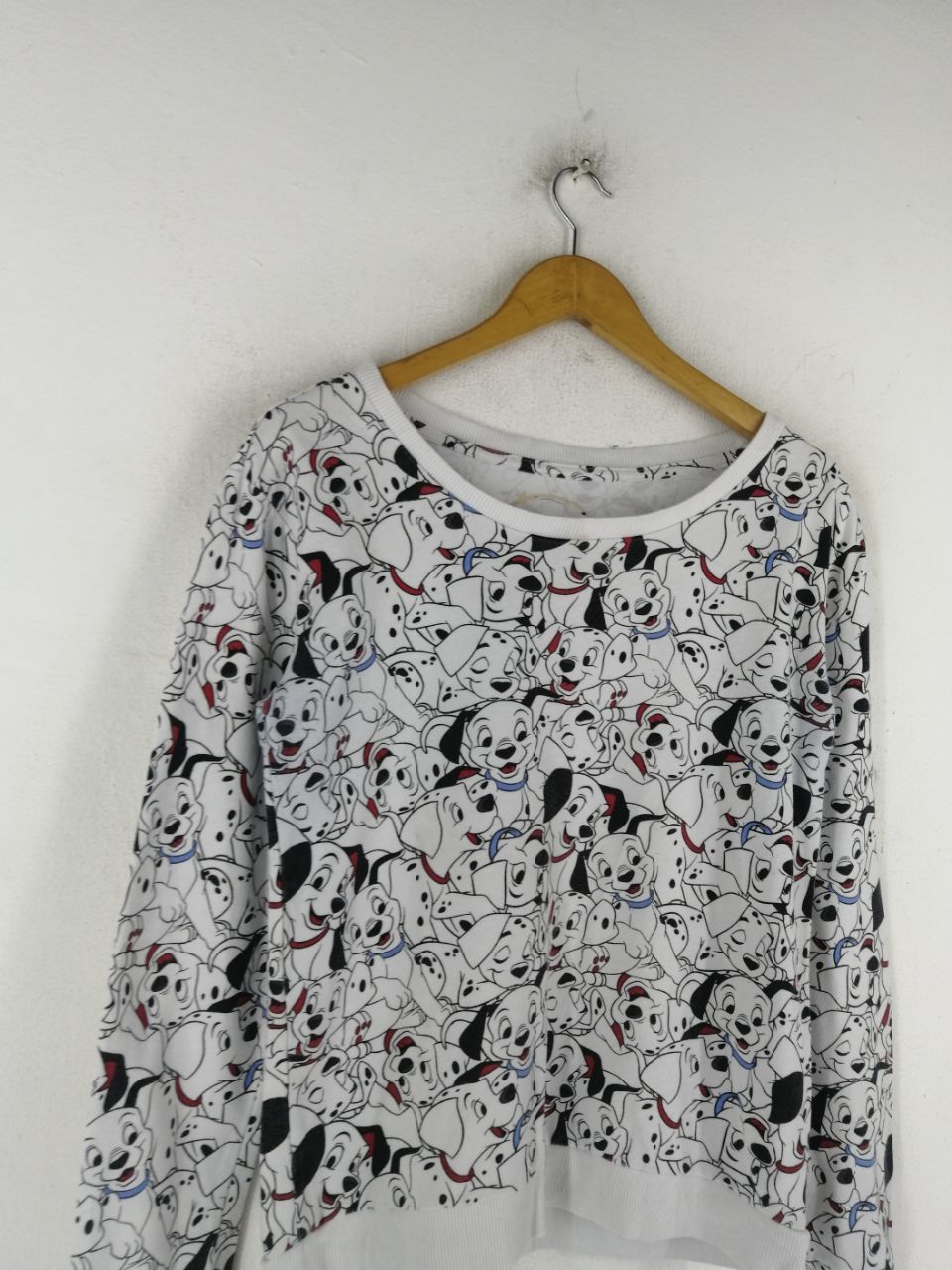 Disney × Vintage Overprinted 101 Dalmatian Dogs Sweatshirt Size US S / EU 44-46 / 1 - 3 Thumbnail