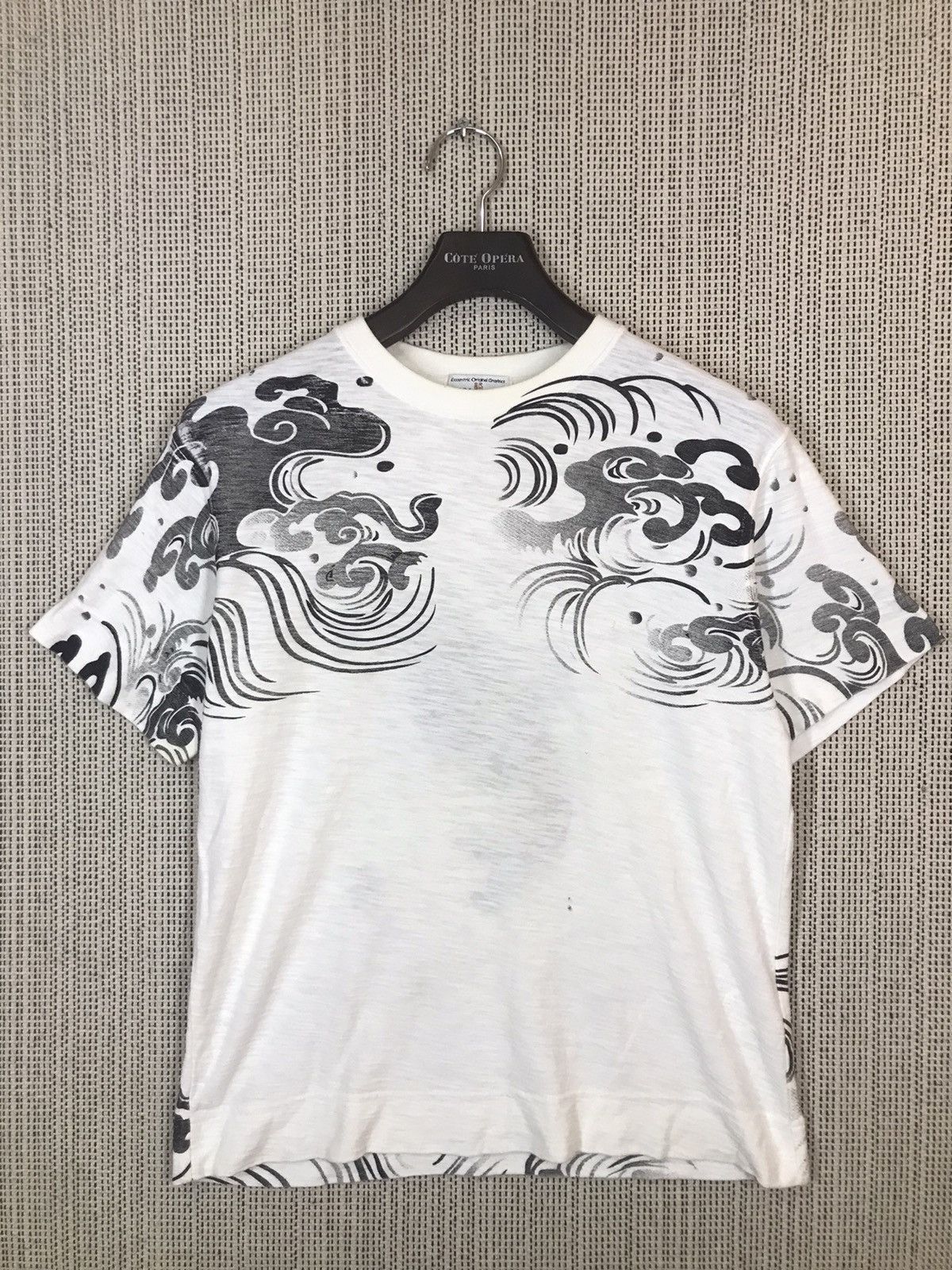 Japanese Brand ‼️KARAKURI SUKAJAN TSHIRT KOI‼️ Size US M / EU 48-50 / 2 - 2 Thumbnail
