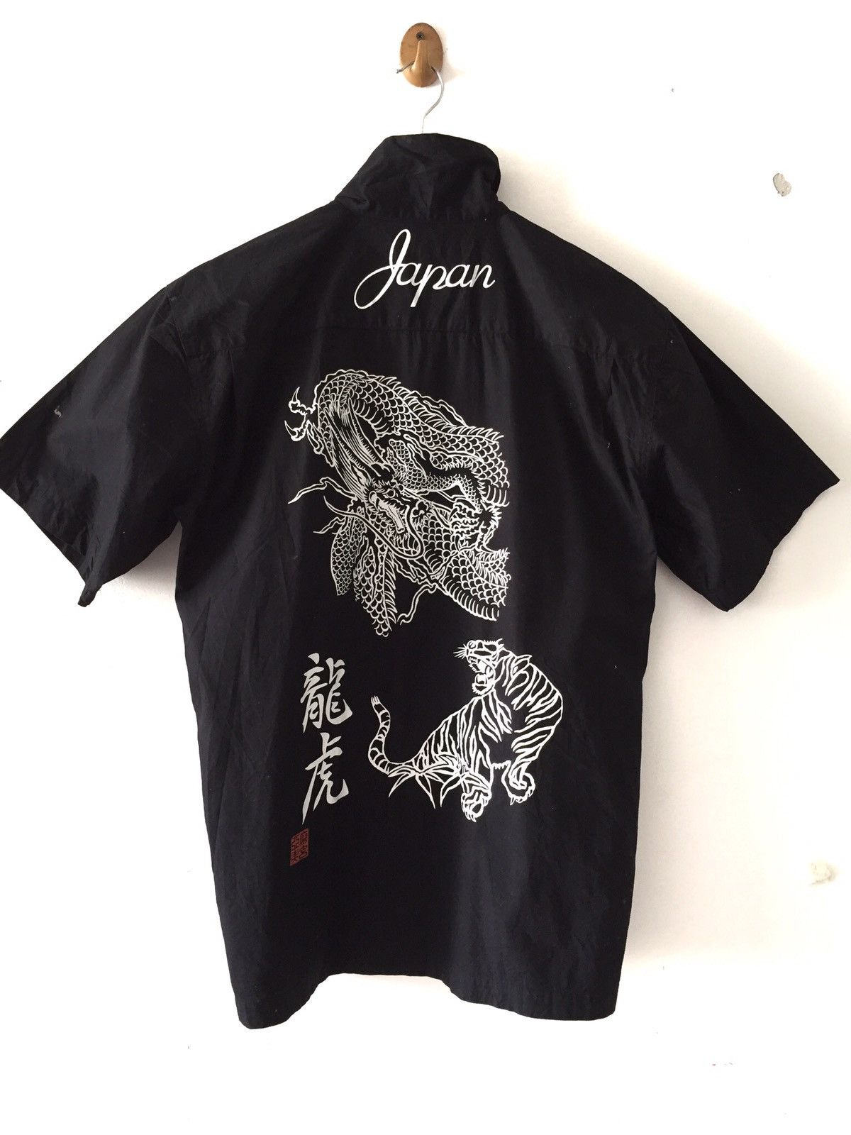 Japanese Brand Shirt logo tiger dragon designer made in japan by Mac Eye Size US M / EU 48-50 / 2 - 1 Thumbnail