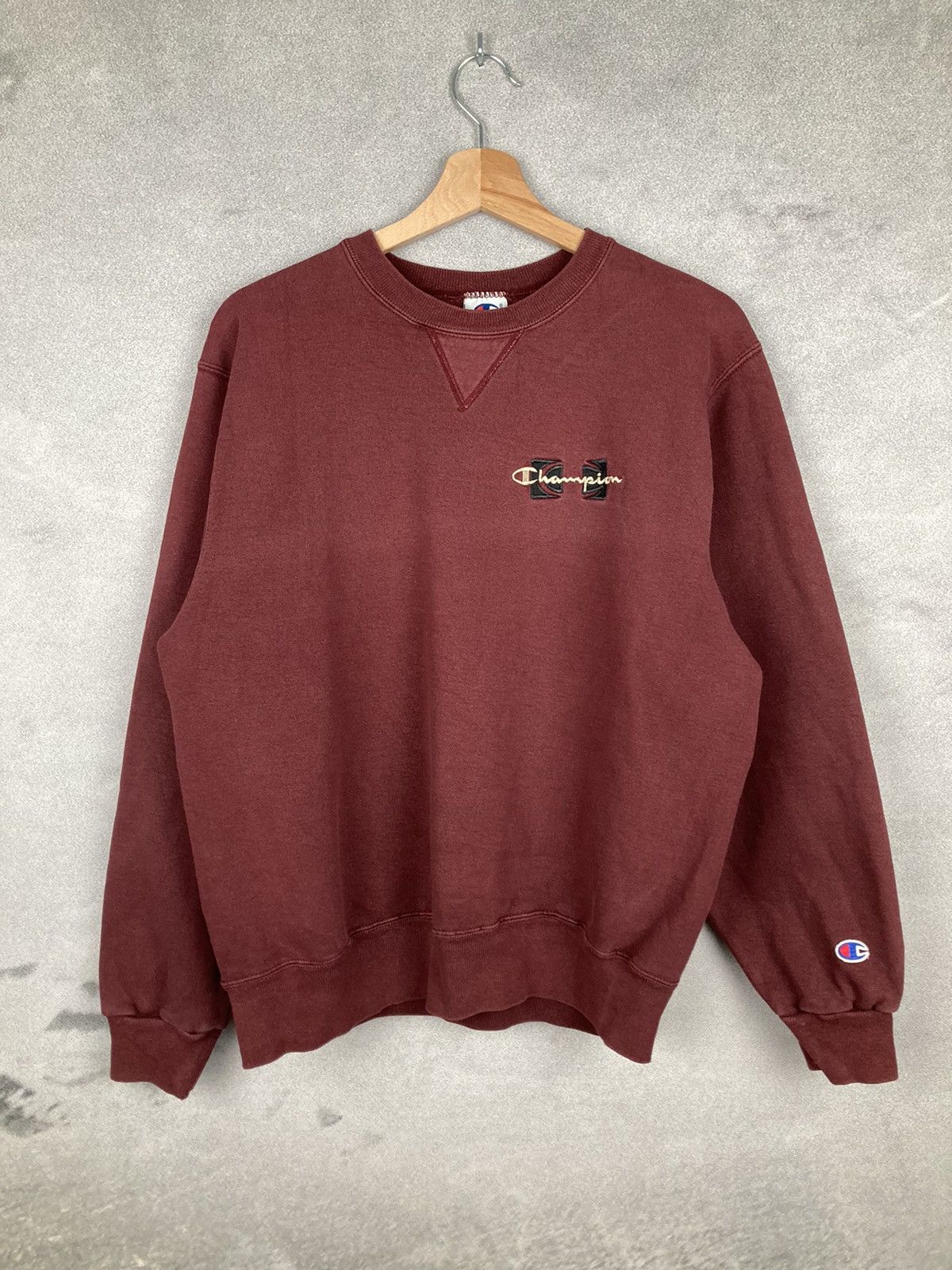 Champion Vintage Champion Crewneck Reverse 90s Boxy Fit Logo Size US M / EU 48-50 / 2 - 1 Thumbnail