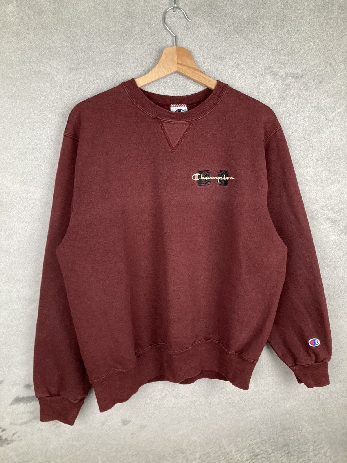 Champion Vintage Champion Crewneck Reverse 90s Boxy Fit Logo Size US M / EU 48-50 / 2 - 4 Thumbnail