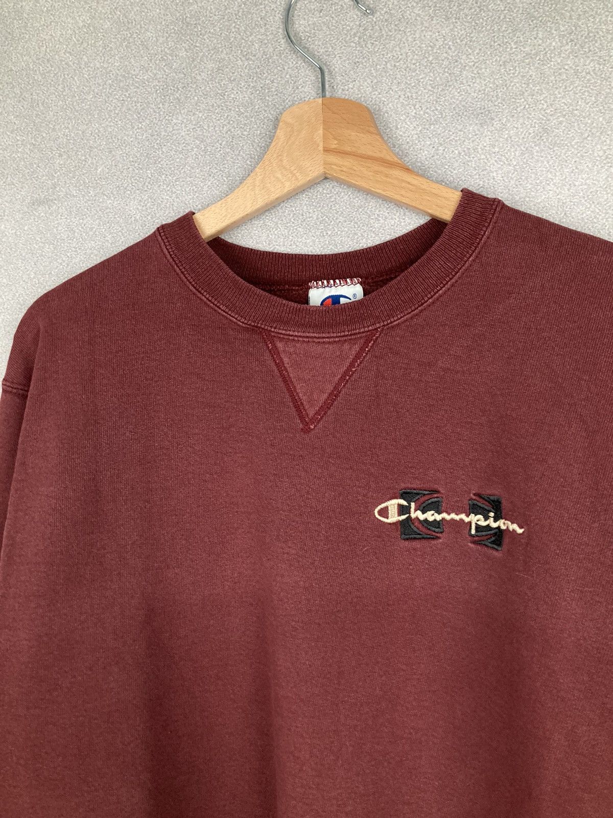 Champion Vintage Champion Crewneck Reverse 90s Boxy Fit Logo Size US M / EU 48-50 / 2 - 3 Thumbnail