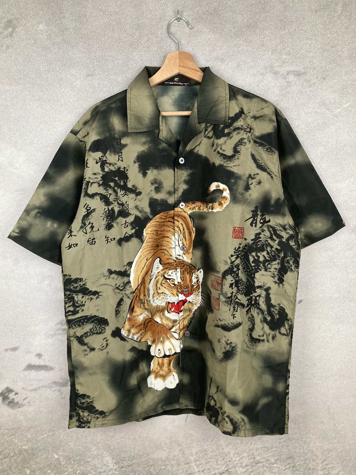 Vintage Vintage Tiger Animal Shirt 90s Graphic Full Print Size US L / EU 52-54 / 3 - 1 Thumbnail