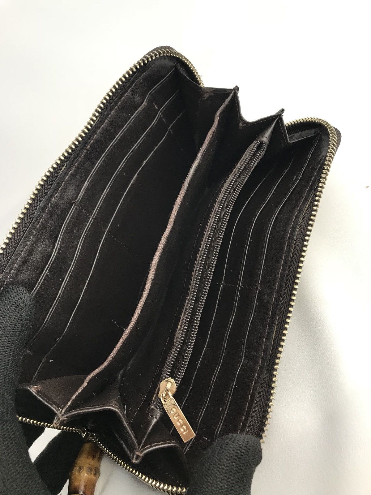 Gucci × Vintage ❌Last Drop❌ Authentic Gucci GG Wallet Zipper Around Size ONE SIZE - 16 Thumbnail