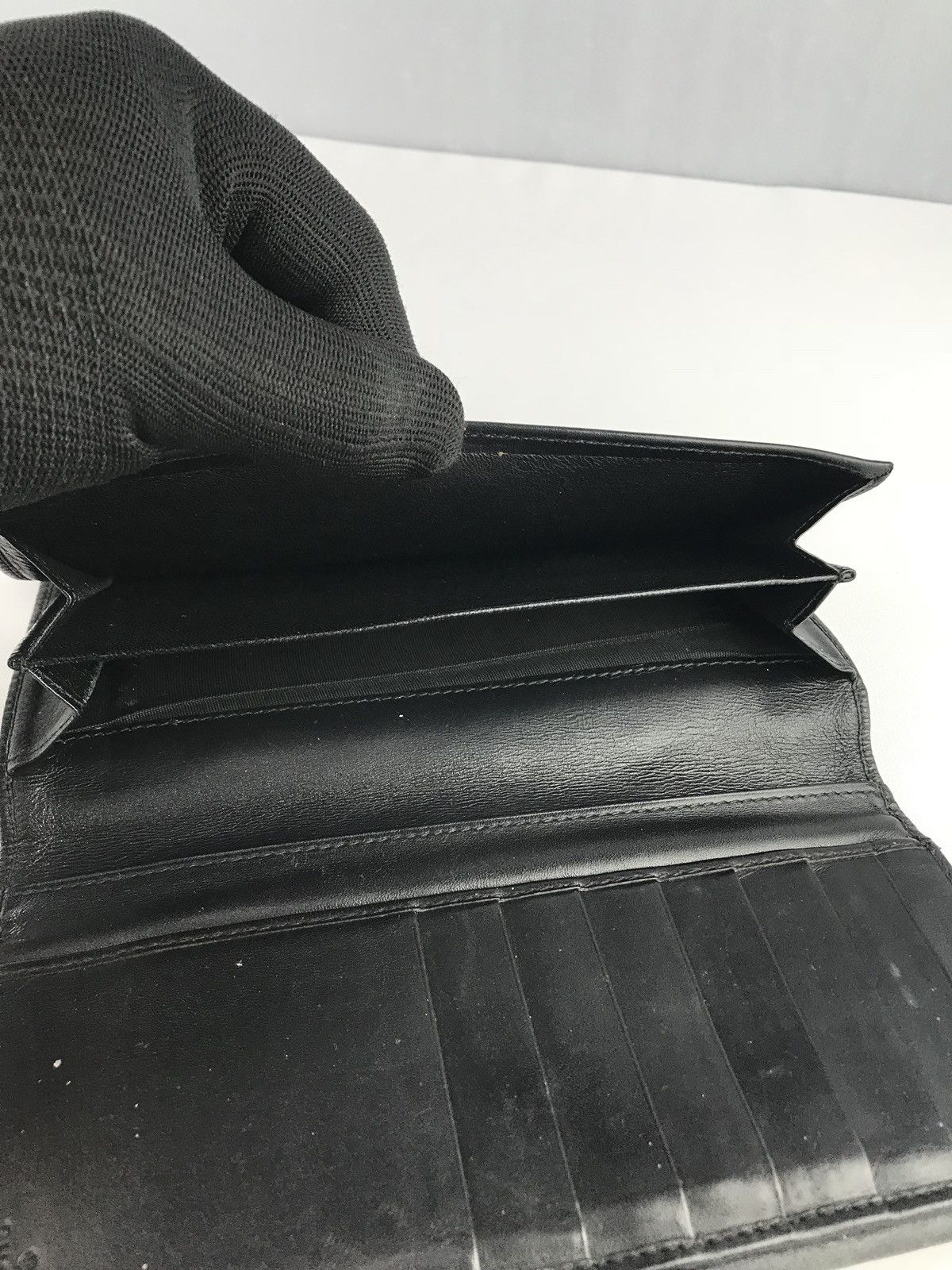 Gucci ❌Last Drop❌ Authentic Gucci Long Wallet Size ONE SIZE - 11 Thumbnail