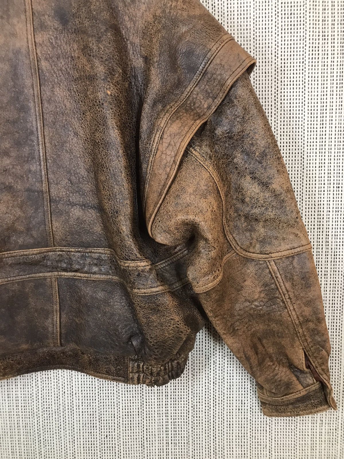 Vintage ‼️VTG WIND ARMOR REAL LEATHER JACKET NICE DESIGN‼️ Size US XL / EU 56 / 4 - 11 Thumbnail