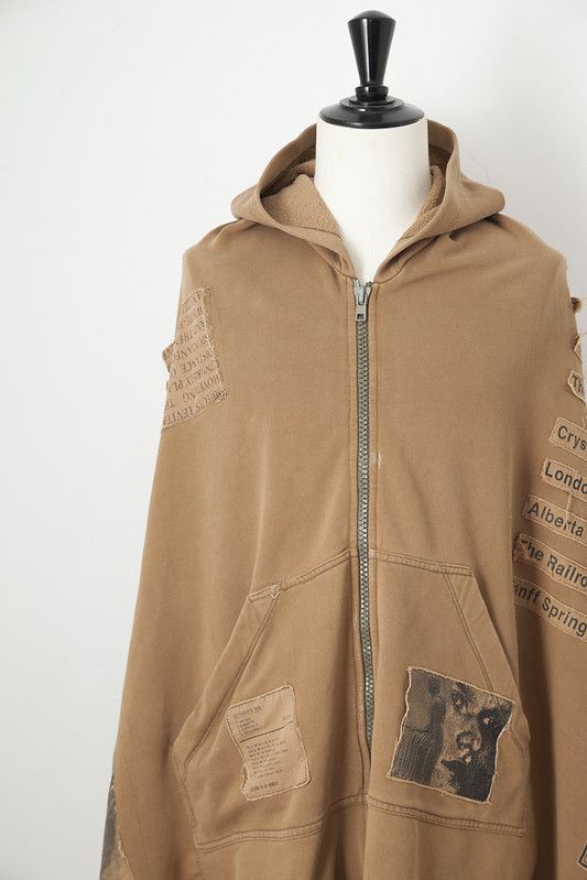 Raf Simons AW05 Poltergeist patched cape Size US M / EU 48-50 / 2 - 3 Thumbnail